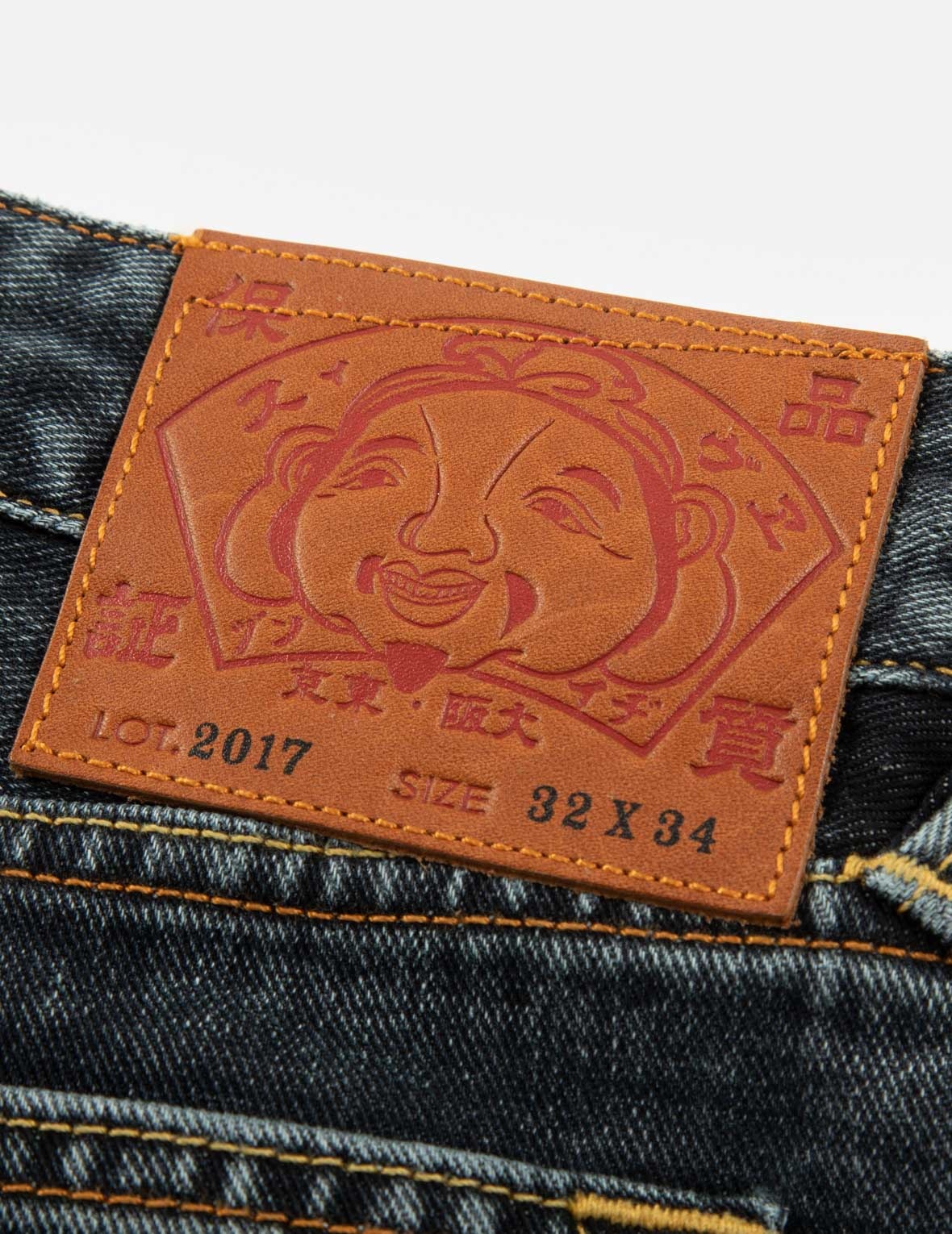 FAIR ISLE PATTERN KAMON AND LOGO PRINT CARROT FIT JEANS #2017 - 10