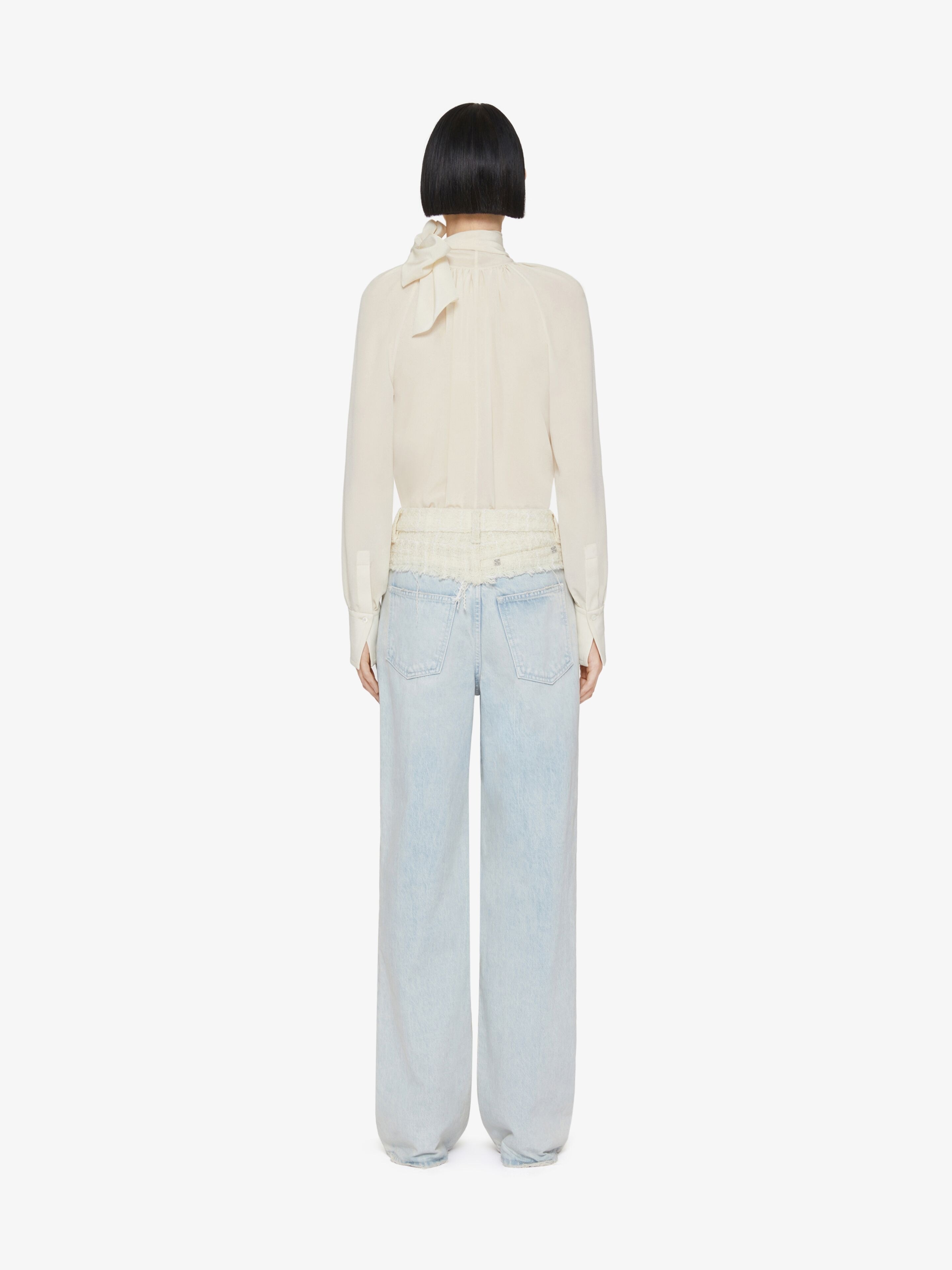 BLOUSE IN SILK WITH LAVALLIÈRE - 4