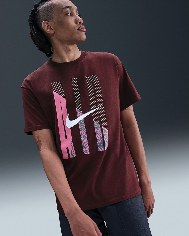 Nike Sportswear Men's Max90 T-Shirt 1