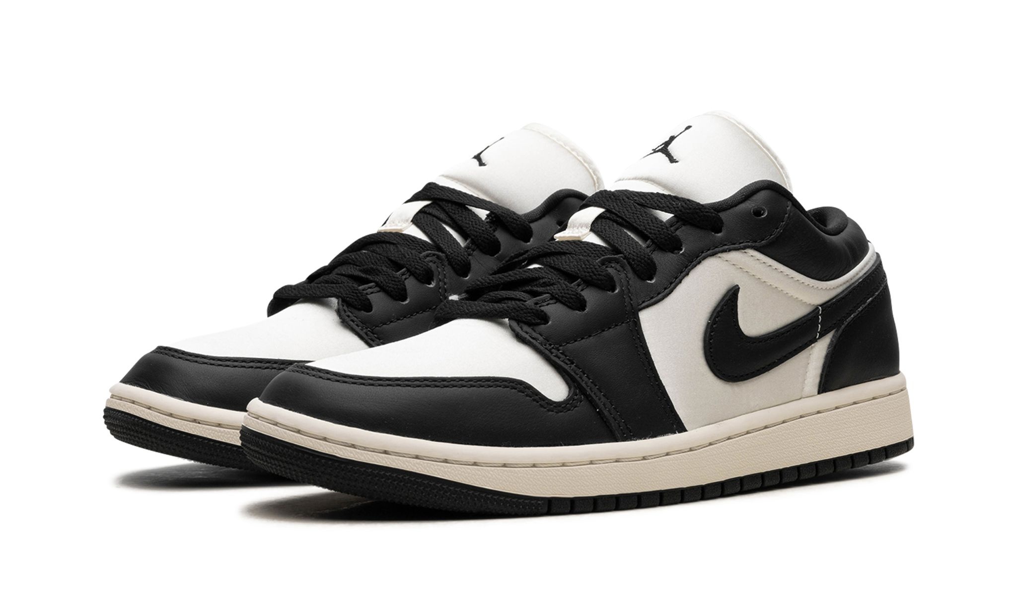 Air Jordan 1 Low WMNS "Vintage Panda" - 2