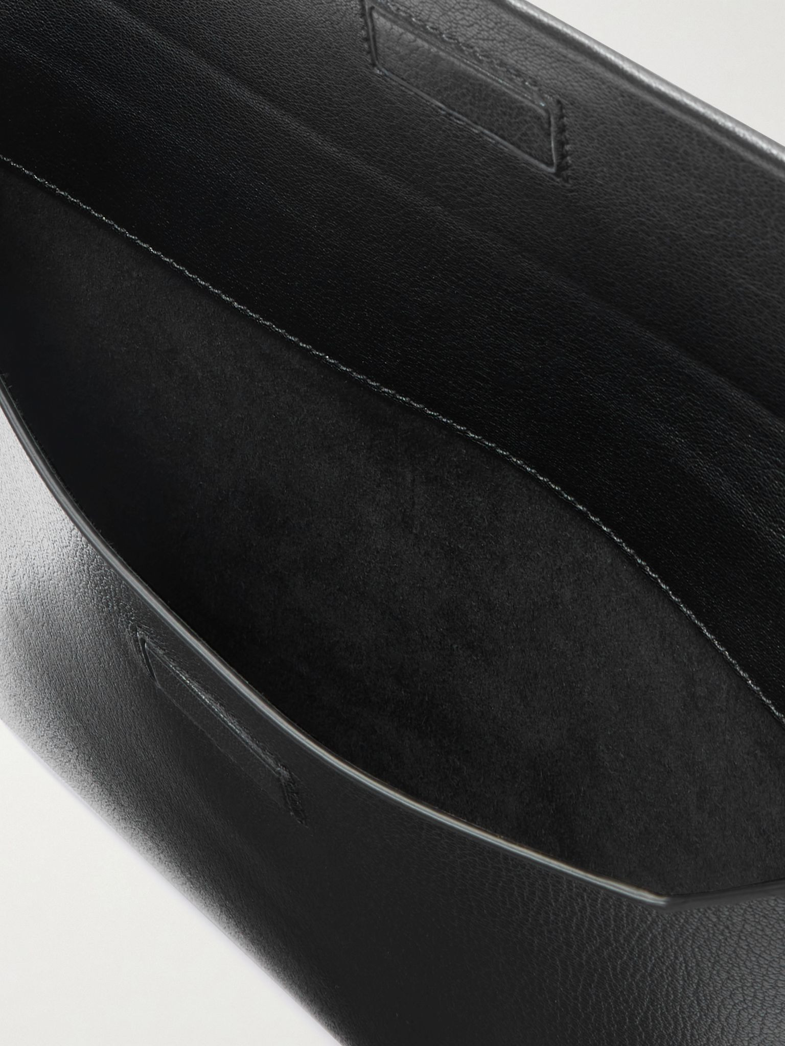 Full-Grain Leather Pouch Black - 5