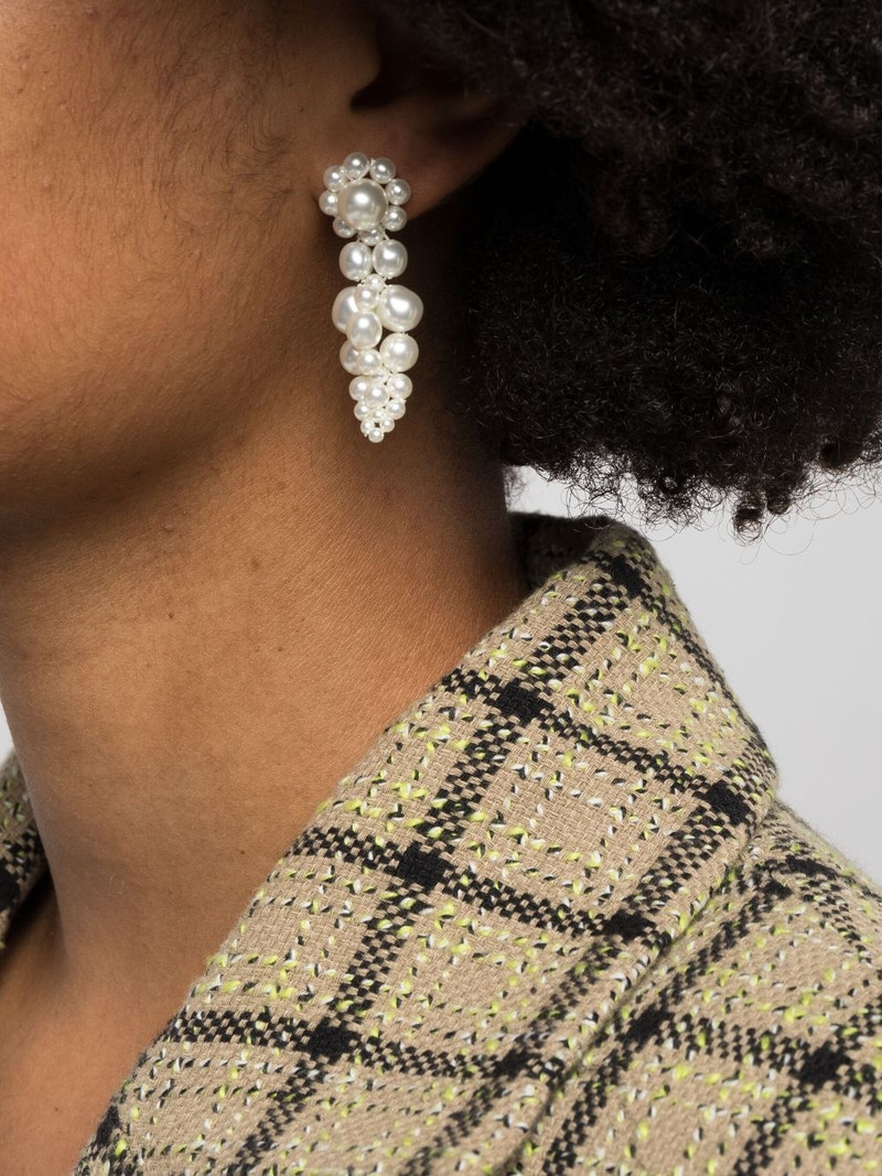 Simone Rocha Mini Cluster faux-pearl drop earrings outlook