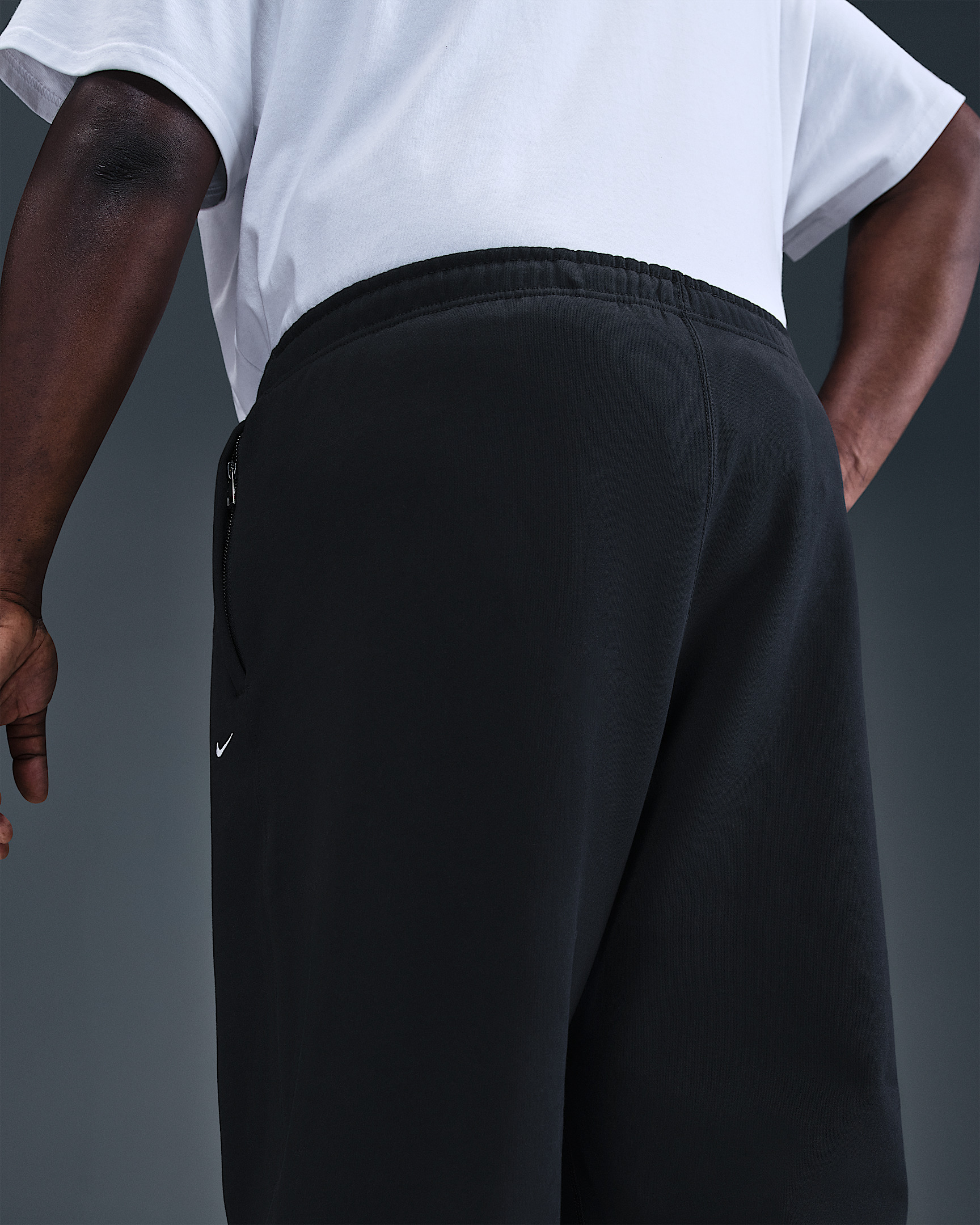 Nike Solo Swoosh Men's Cuffed Fleece Pants - 8