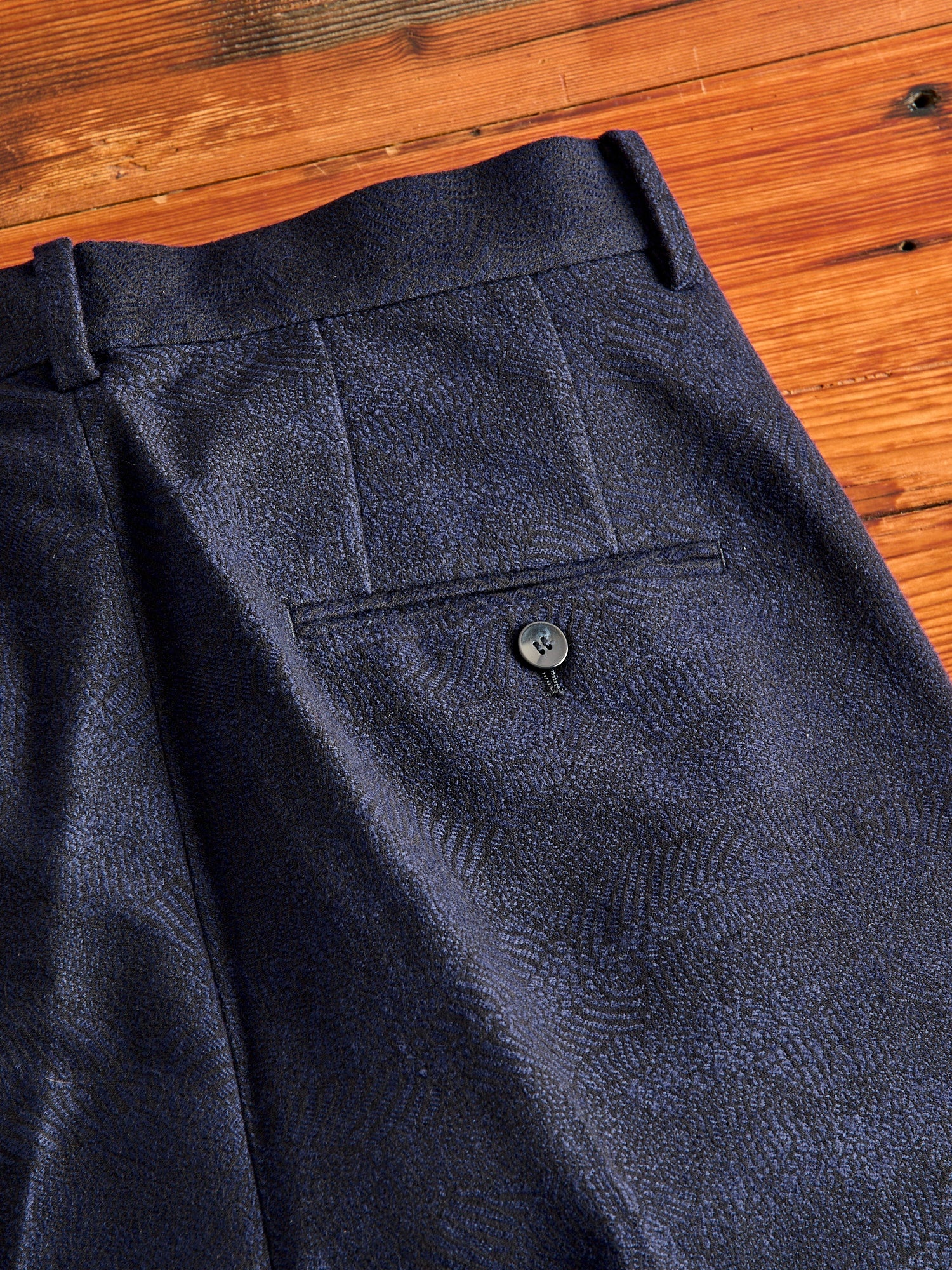 Wind Flow Jacquard Tucked Trousers in Dark Navy - 4