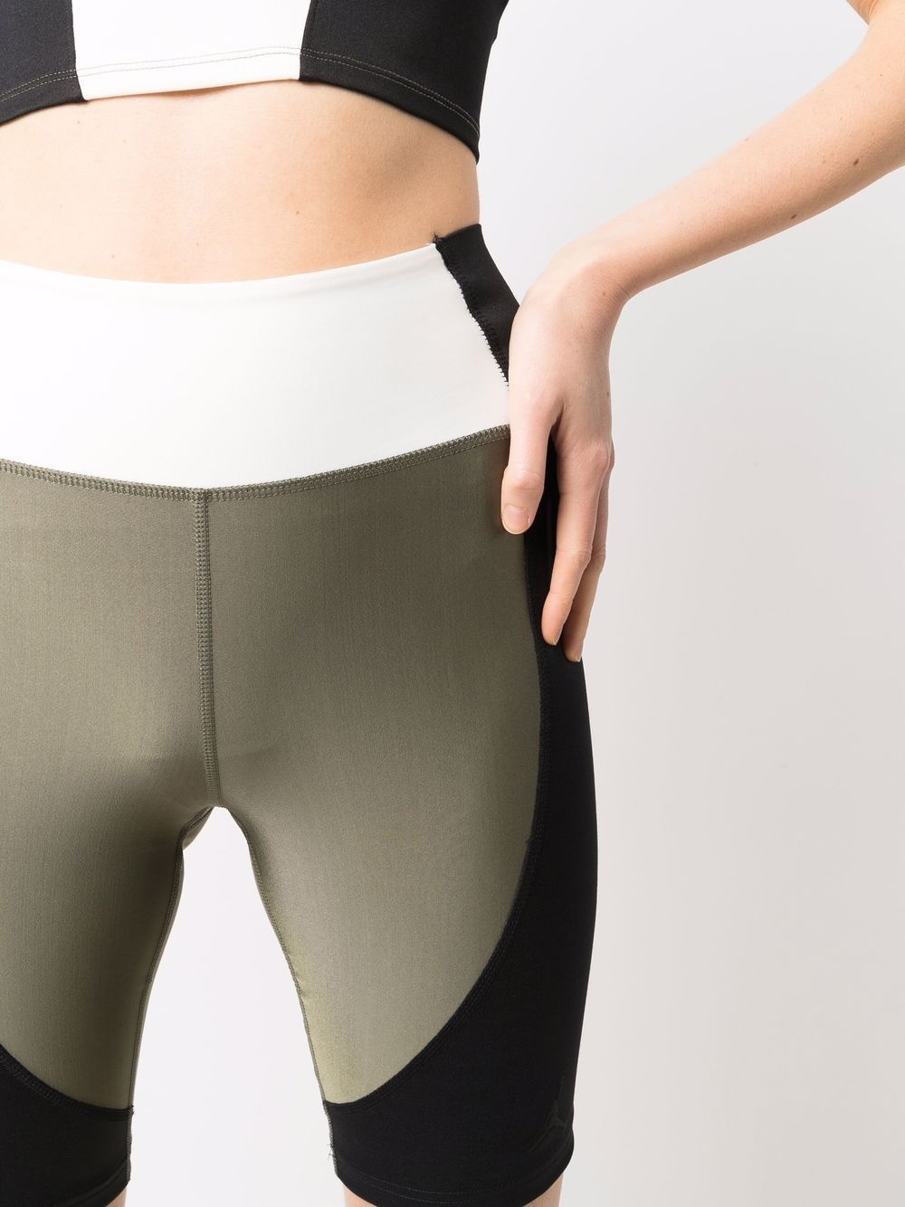 Women's Shorts Medium "Olive" - 5