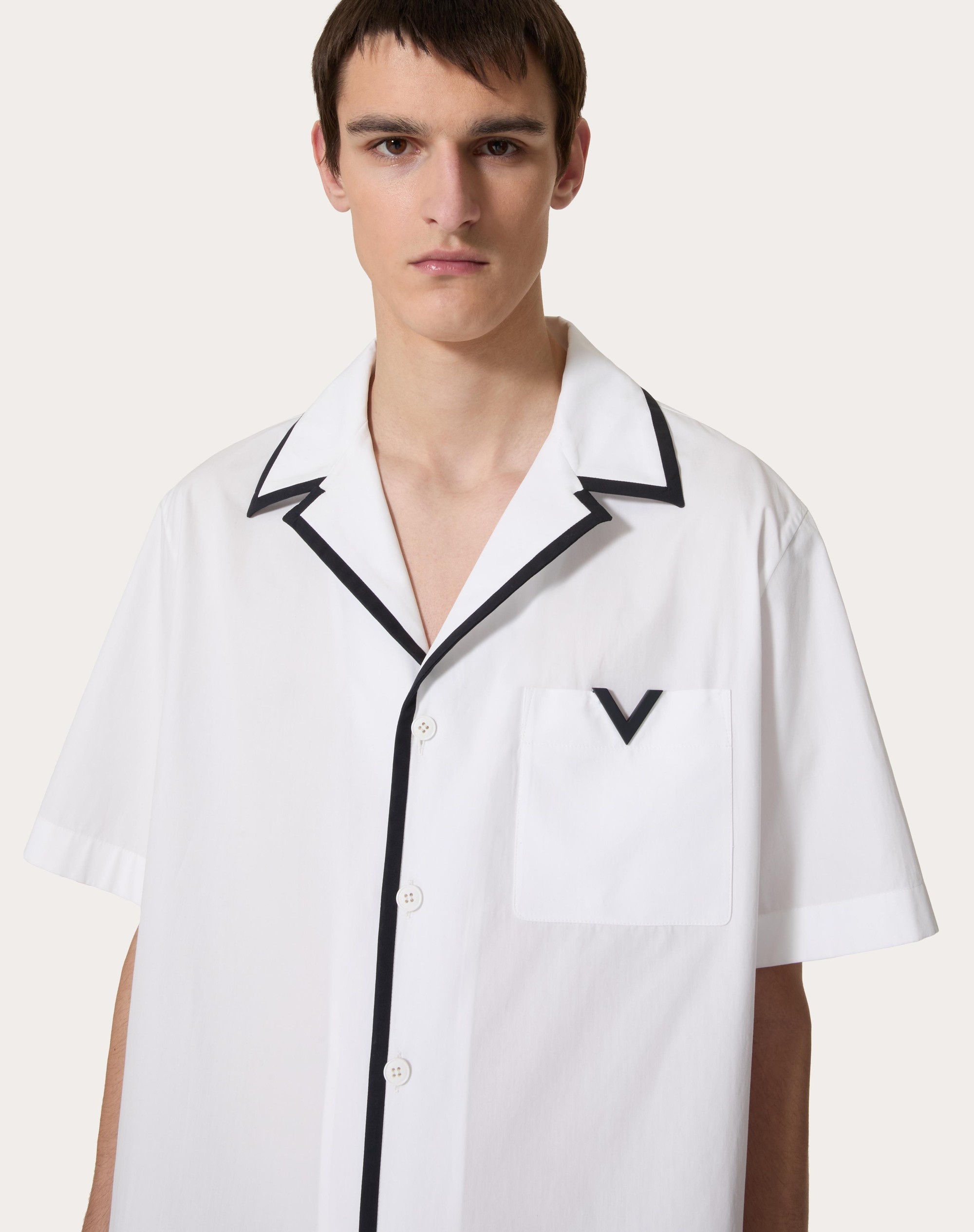 COTTON POPLIN BOWLING SHIRT WITH RUBBERIZED V DETAIL - 5