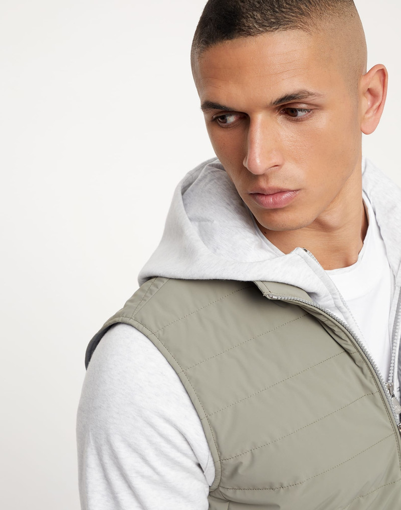 Bonded taffeta lightweight down vest 3