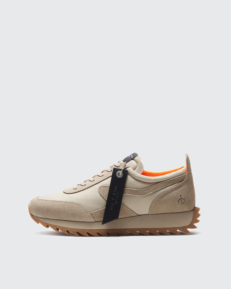 Retro Runner Bomber - Suede
Low Top Sneaker 1