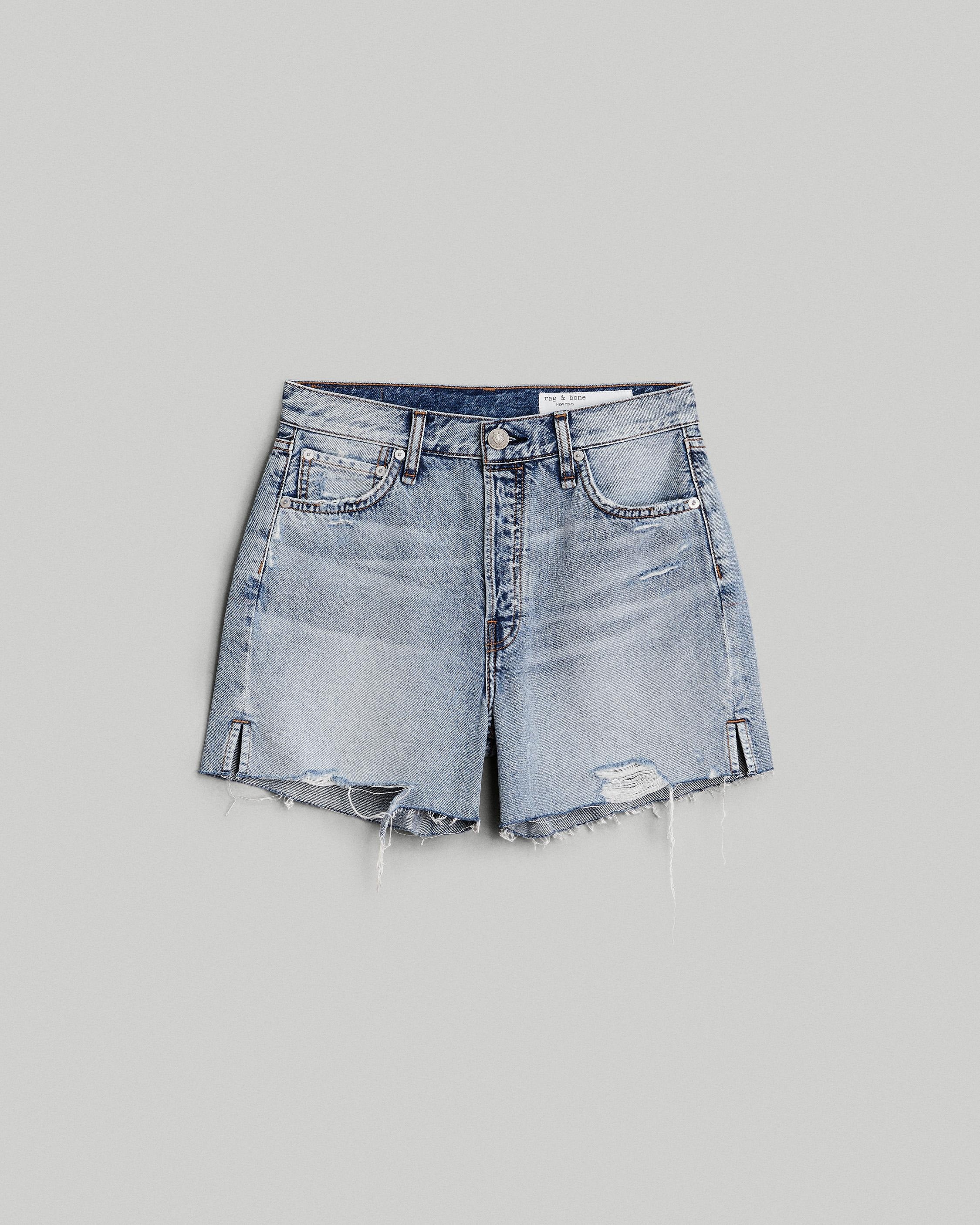 Dre 3.5 Short - Blue River: Low-Rise Rigid Short