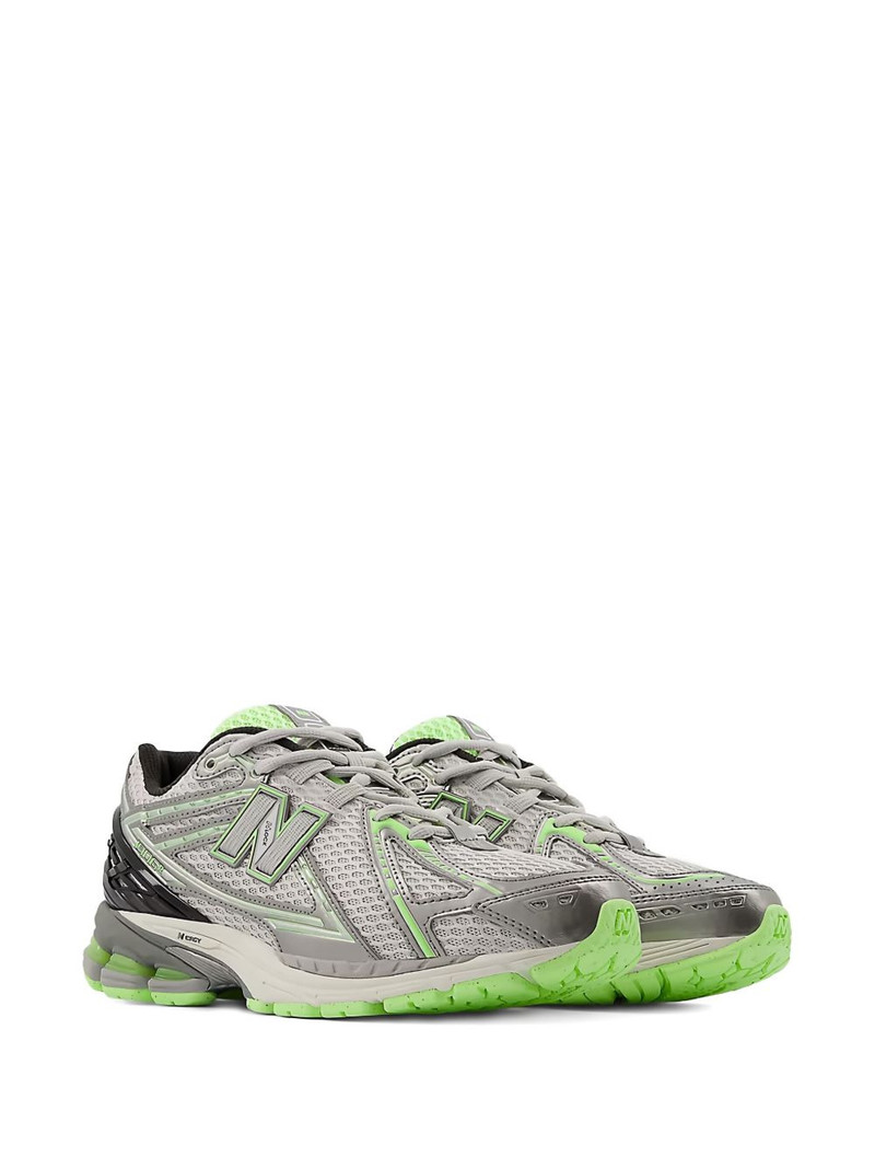 New Balance 1906R low-top sneakers outlook