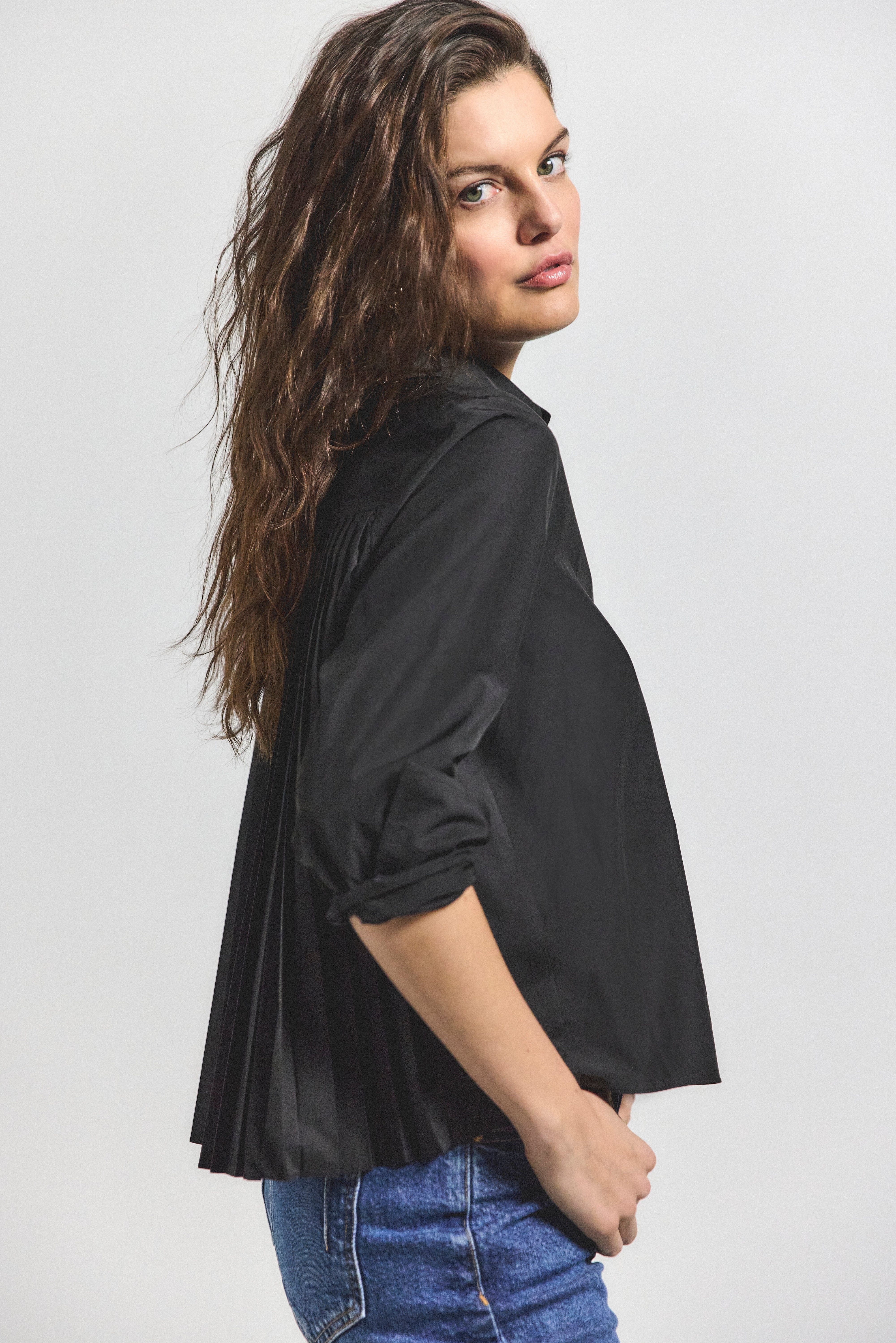 ARIA PLEATED BACK CROPPED SHIRT - 3