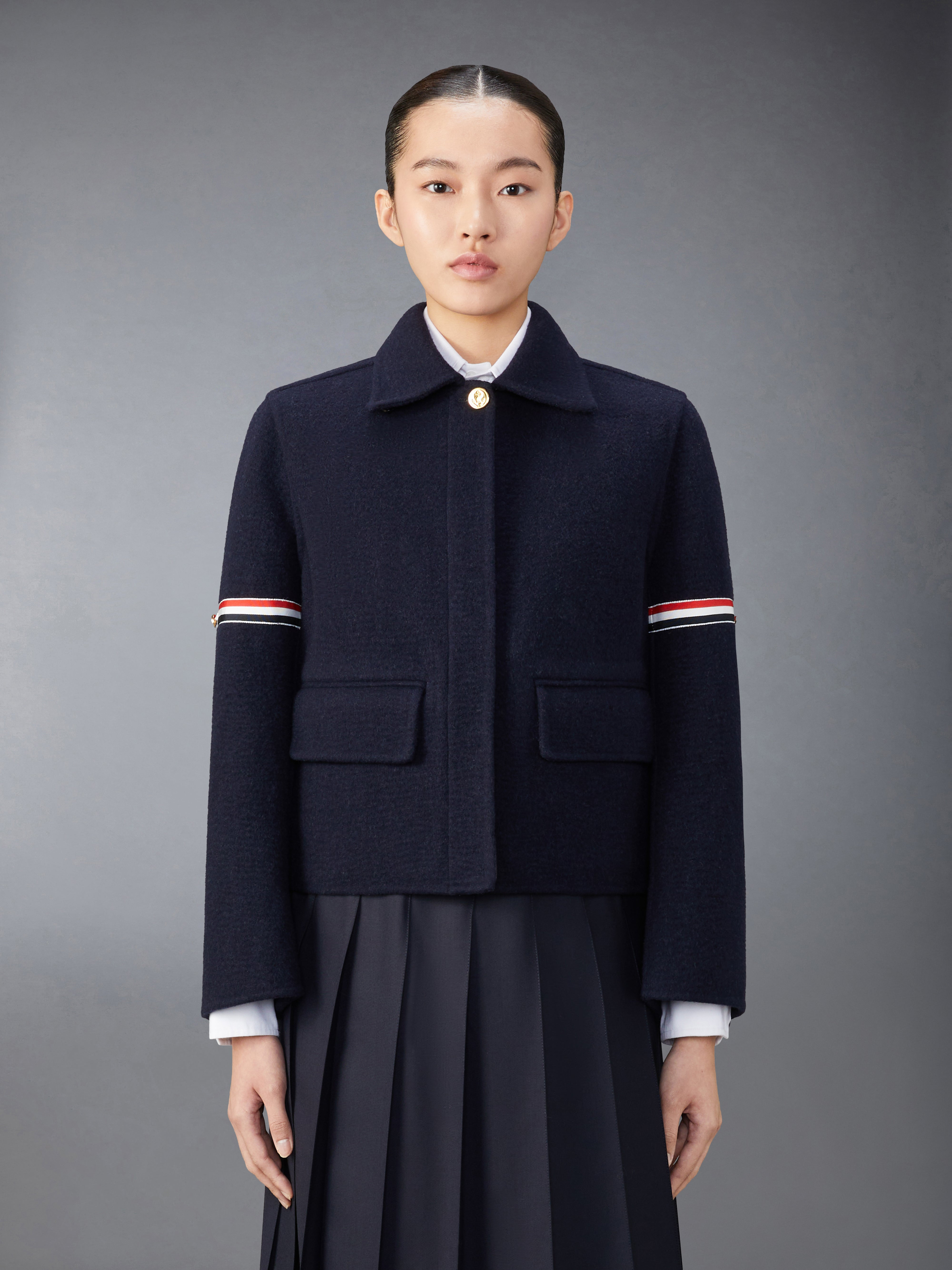 Wool Cashmere Armband Bell Sleeve Jacket With Shearling Collar - 2