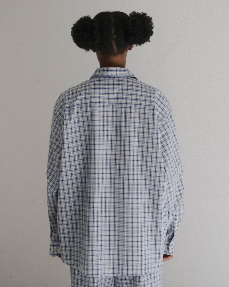BASERANGE Claude Shirt - Organic Cotton outlook