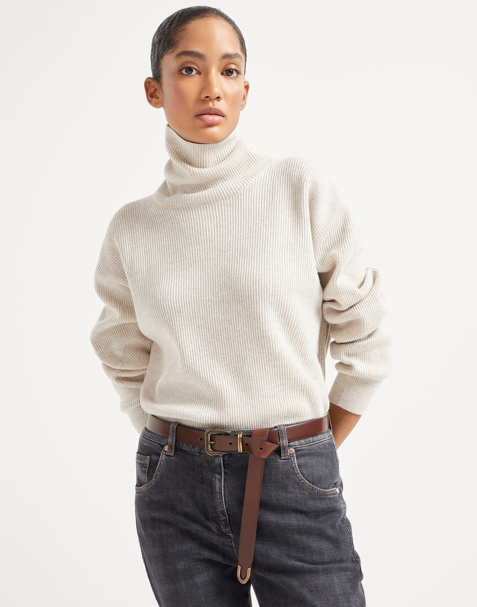 Cowhide belt with monili - 4