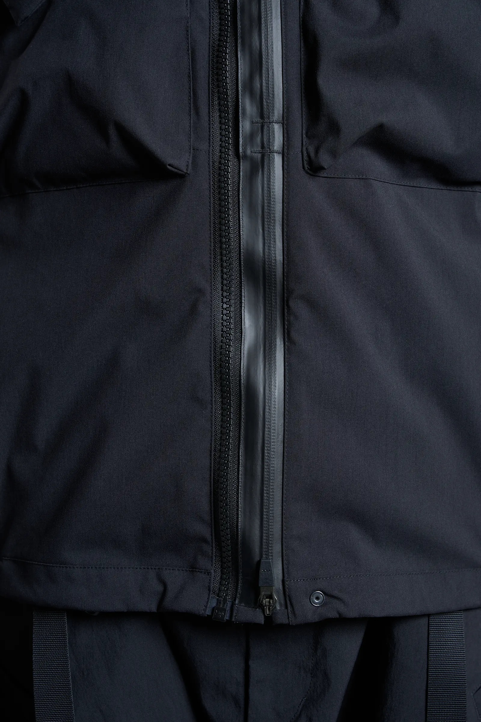 J47A-E Encapsulated Nylon Interops Jacket - 24