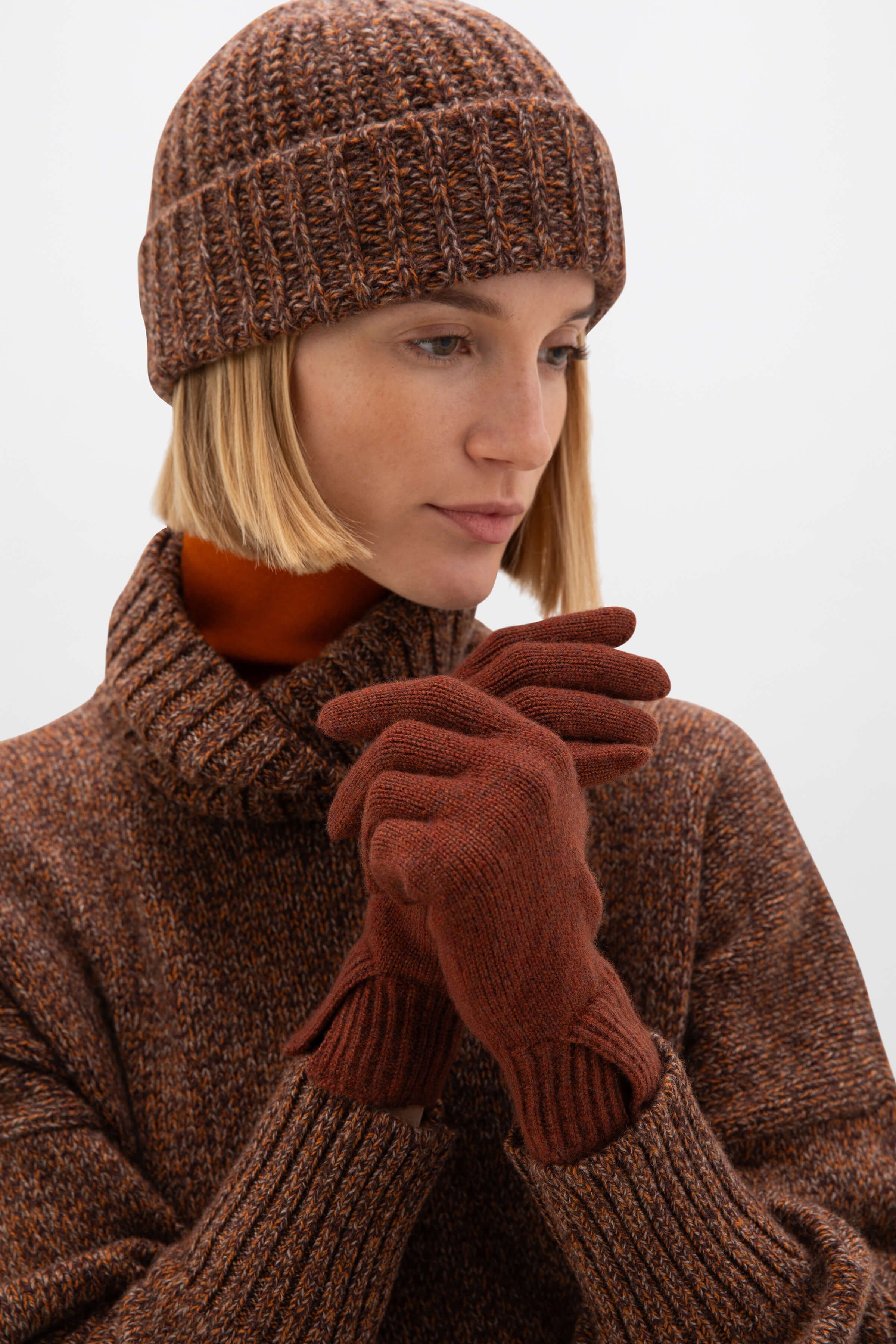Slouchy Cashmere Marl Roll Neck - 4
