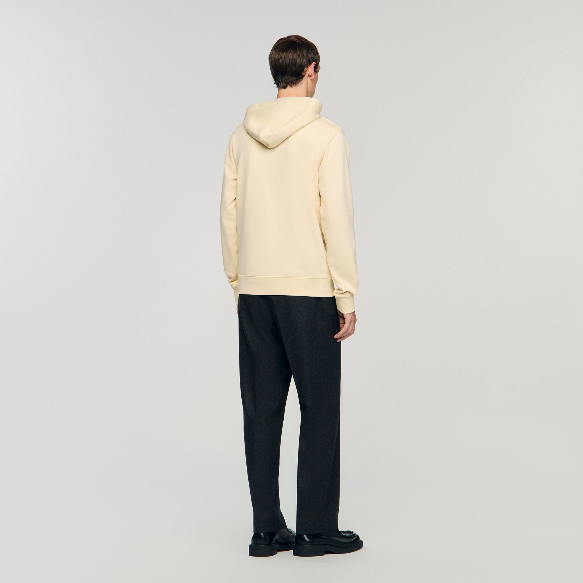 HEART PATCH SWEATSHIRT - 5