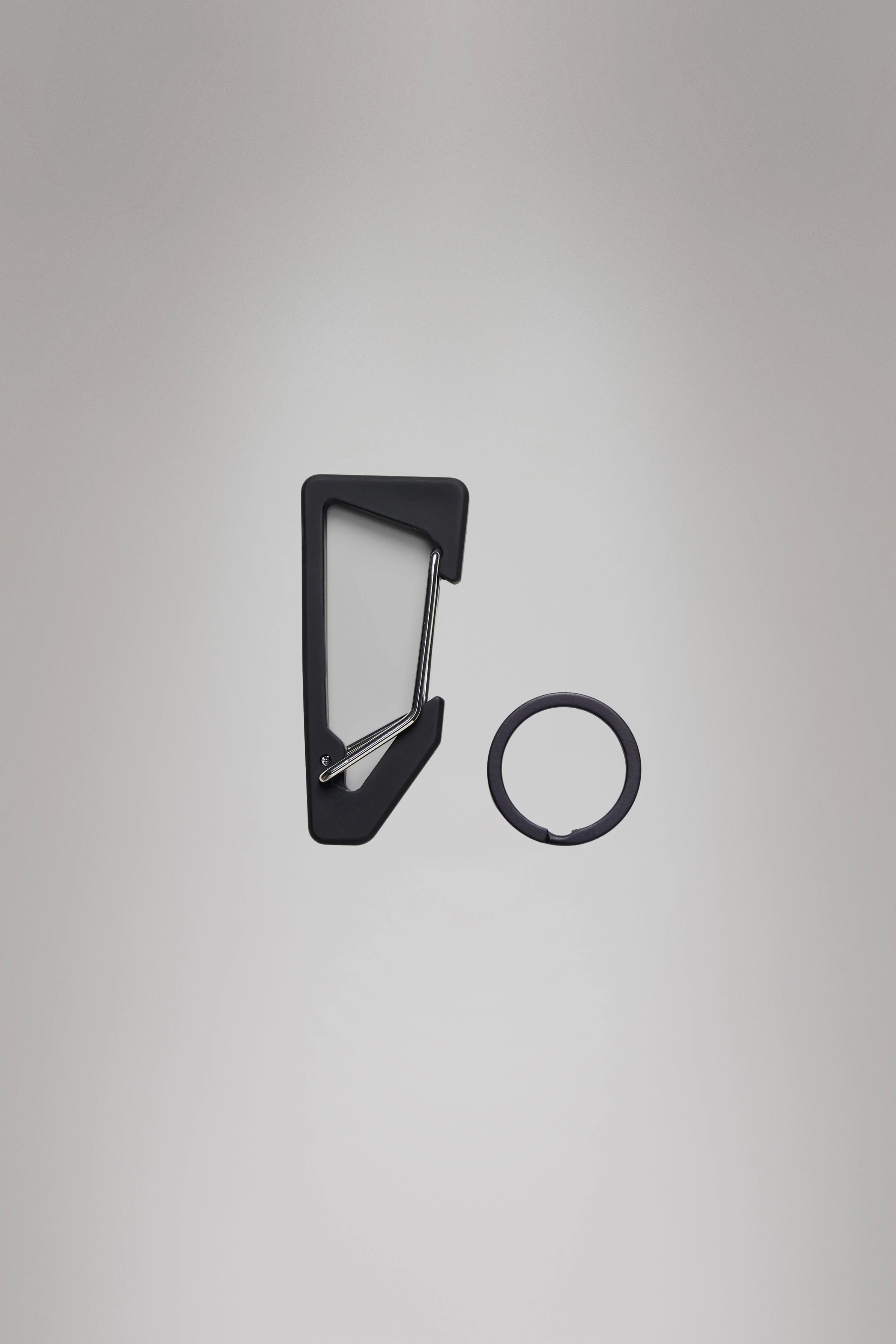 Rains Carabiner - 1