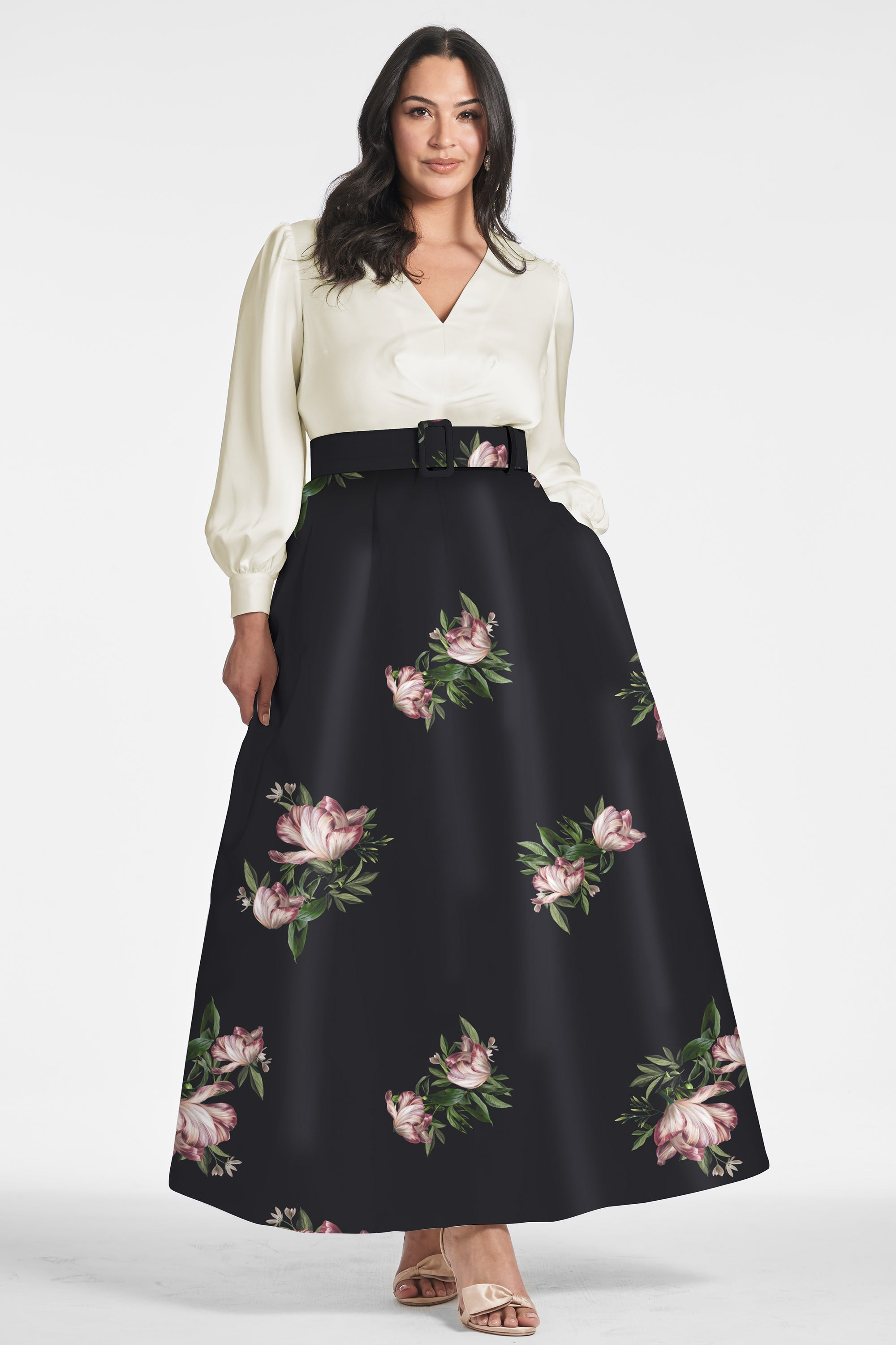 Zoe Gown - Ivory/Noir Blossom - 5