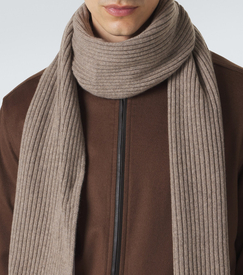 Brioni Cashmere scarf outlook