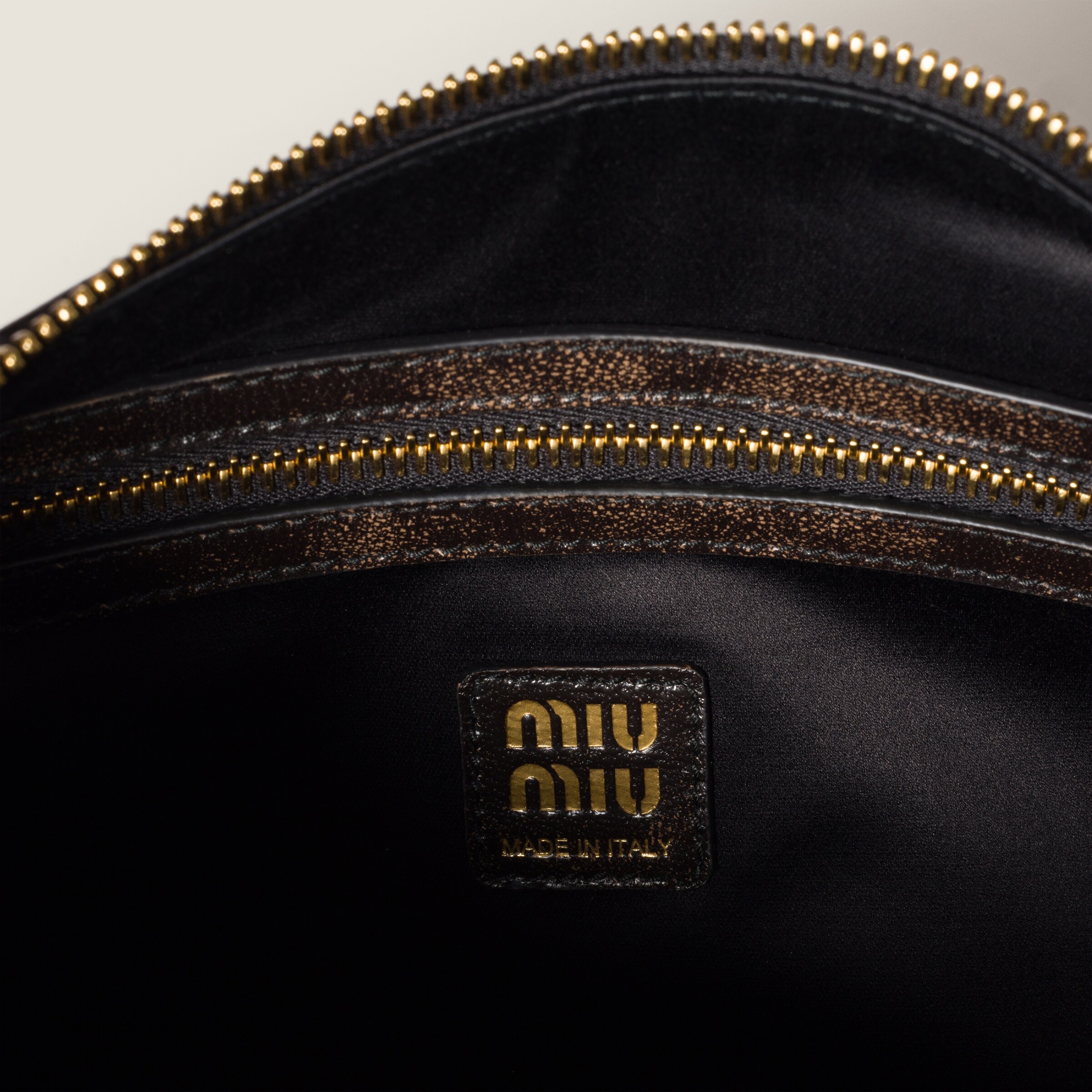 Pocket nappa leather bag - 4