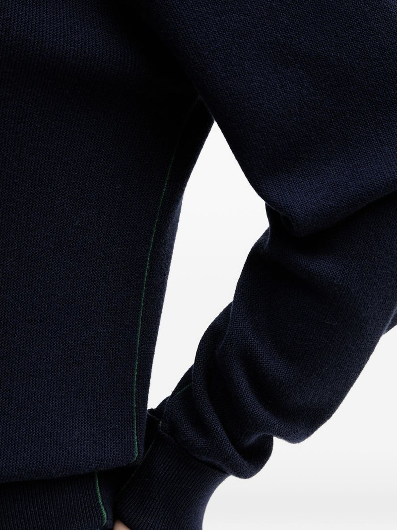 crew-neck logo sweater 4