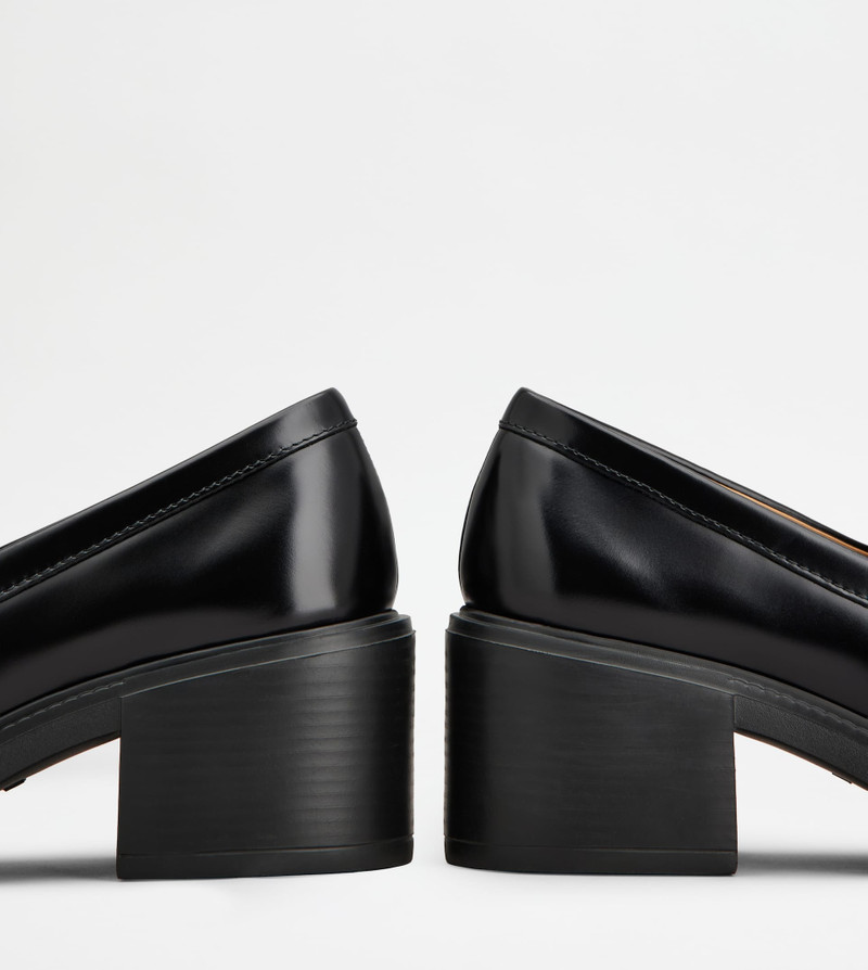LOAFERS IN LEATHER - BLACK 5