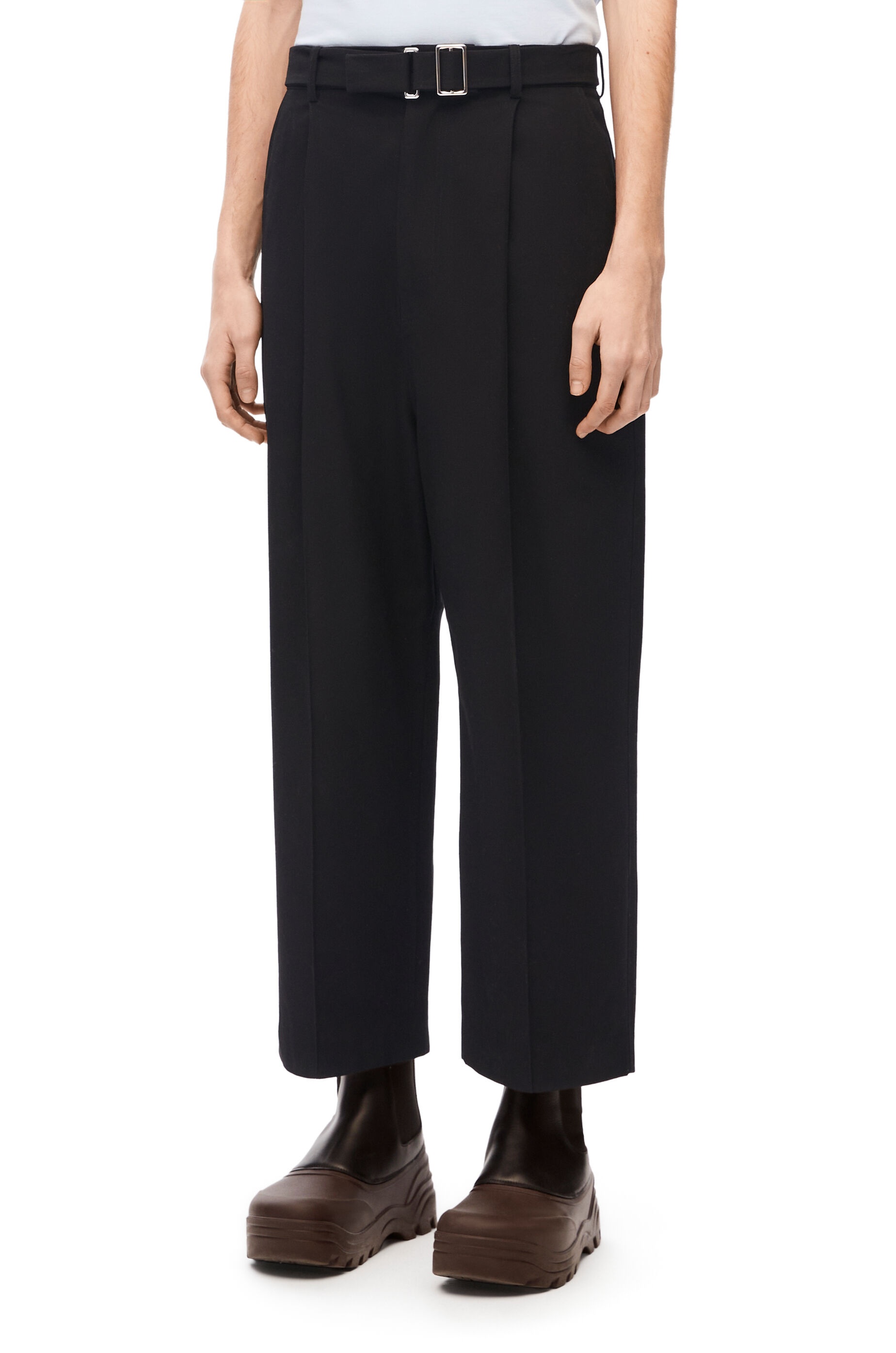 Low crotch trousers in cotton - 3