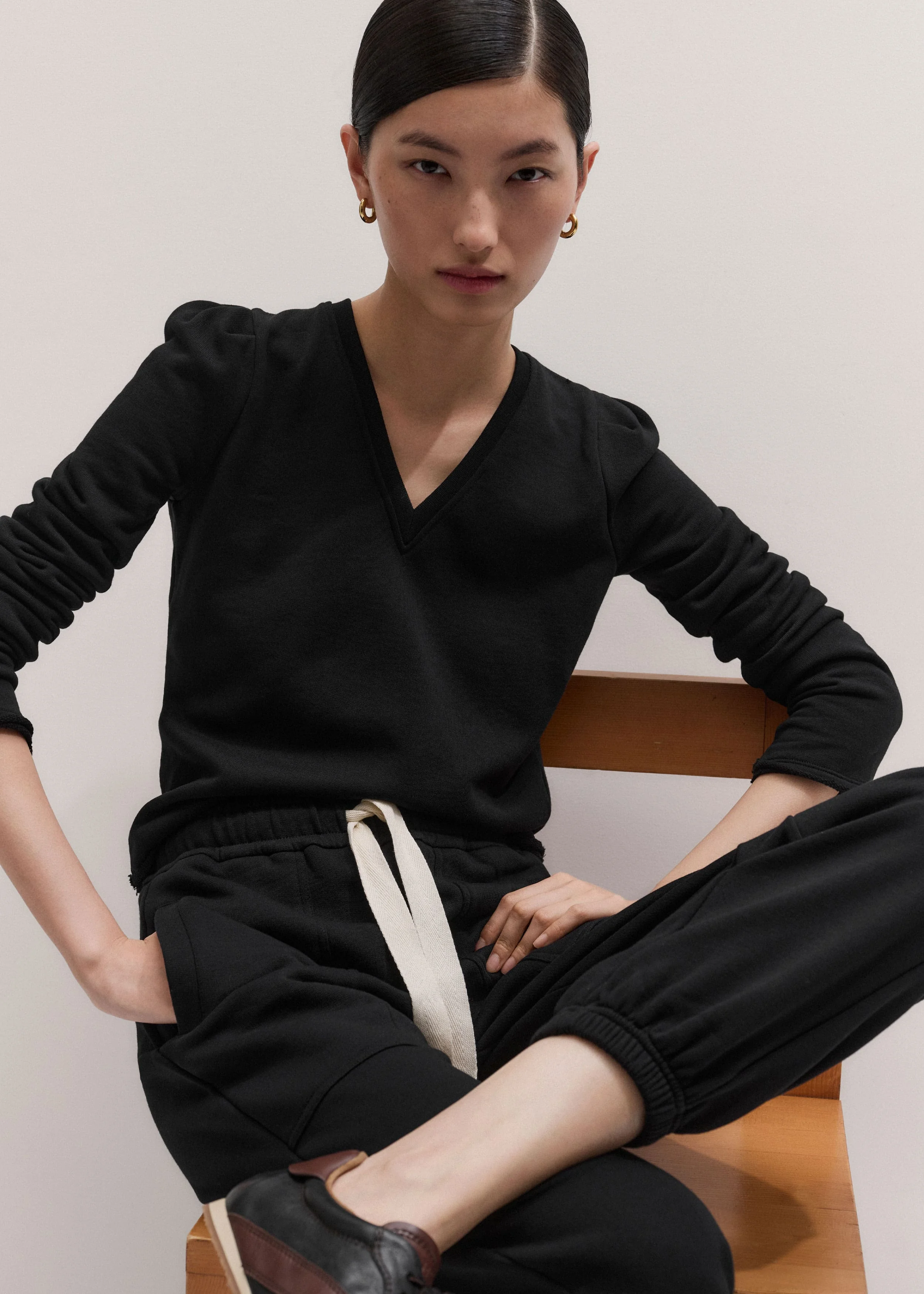 Raw Edge V Sweatshirt - 1
