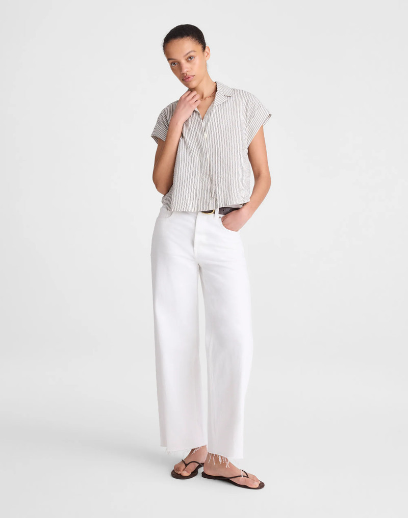 Notch-Collar Popover Shirt in Seersucker 3
