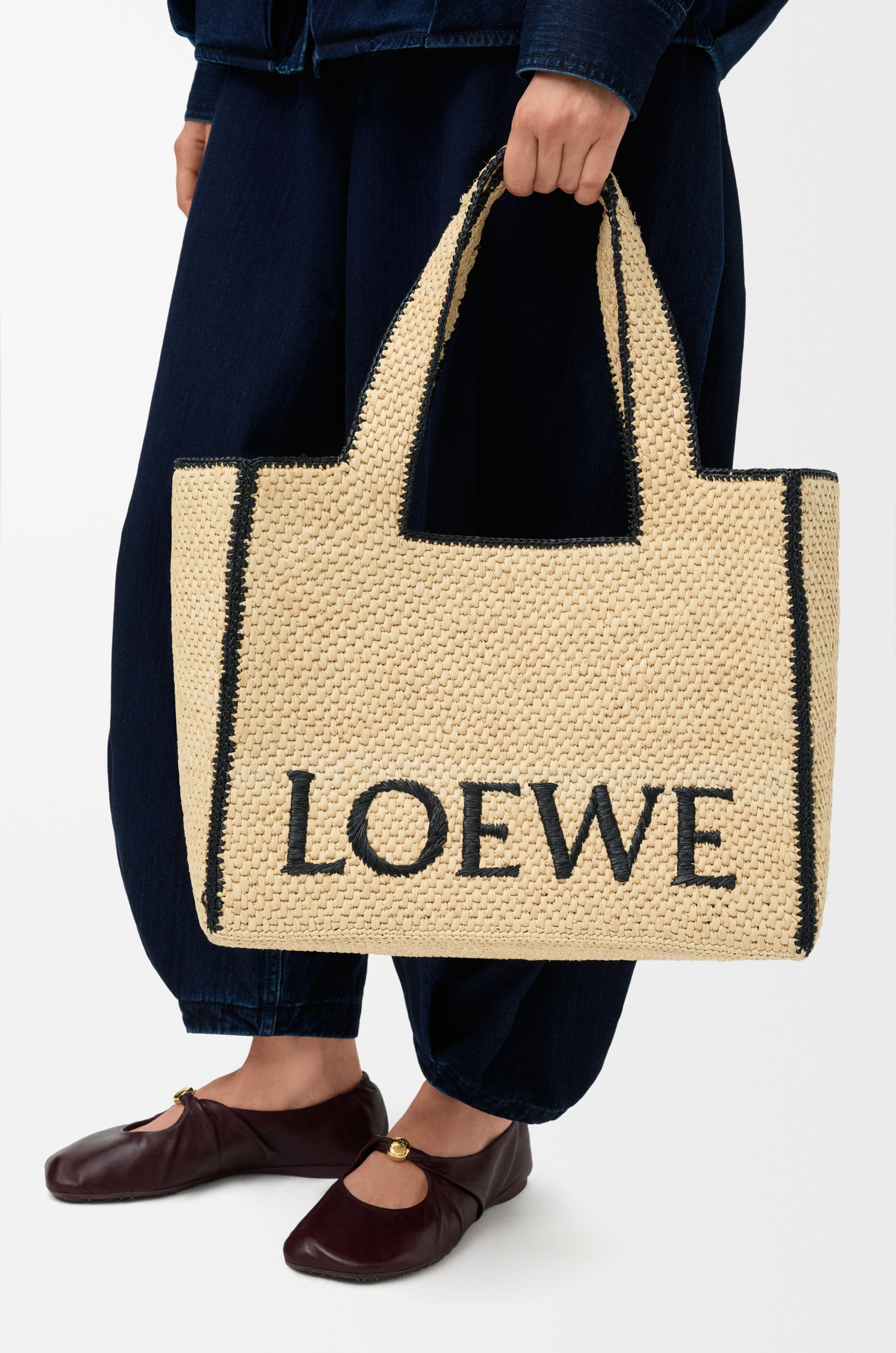Large LOEWE Font Tote in raffia - 2