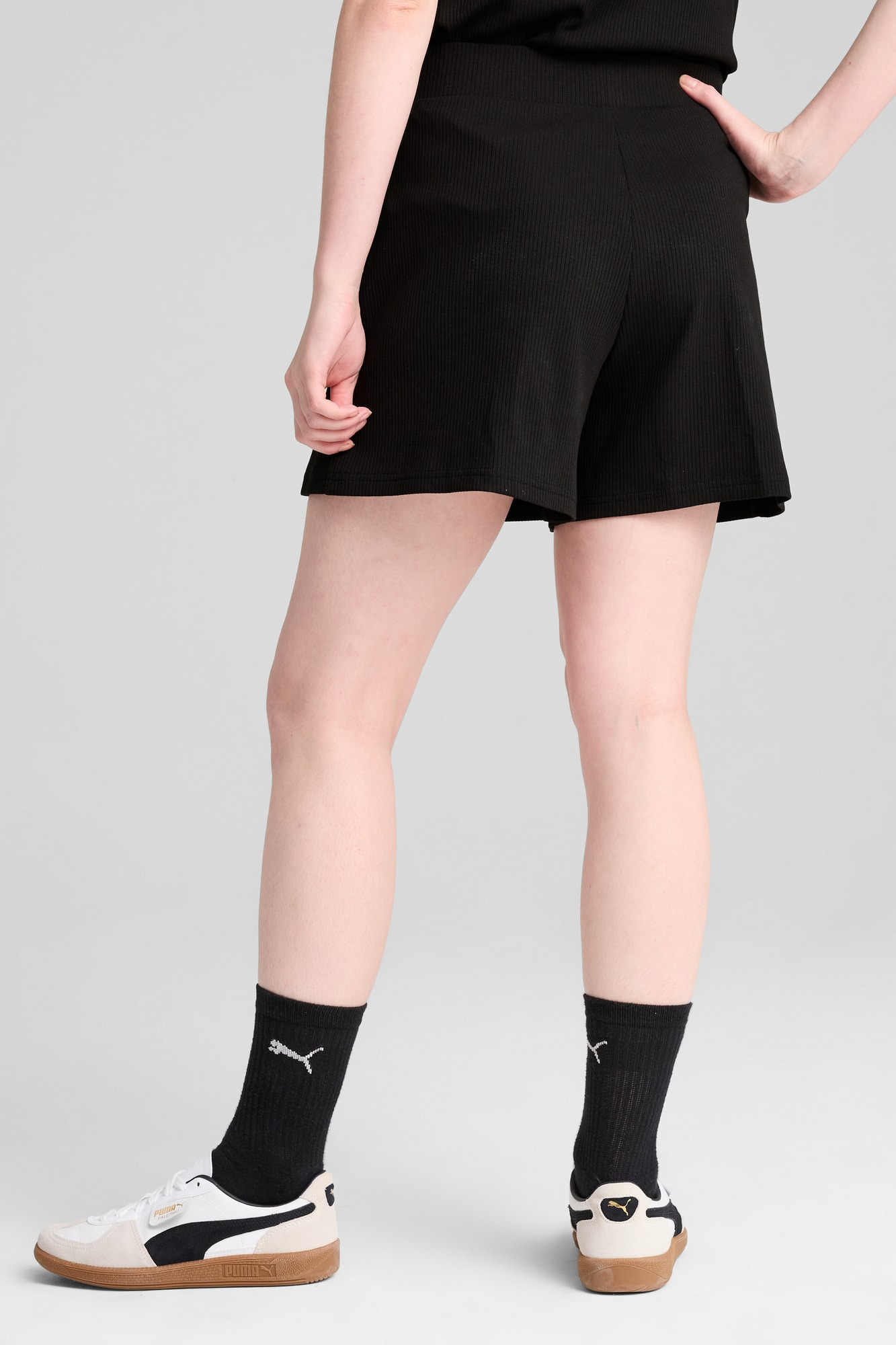 ESS ELEVATED 5" High-Rise Rib Shorts Women - 4