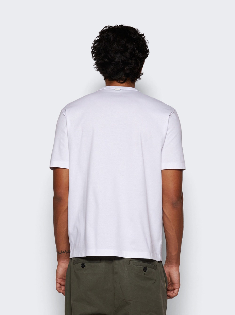 Essential Tee Optic White - 5