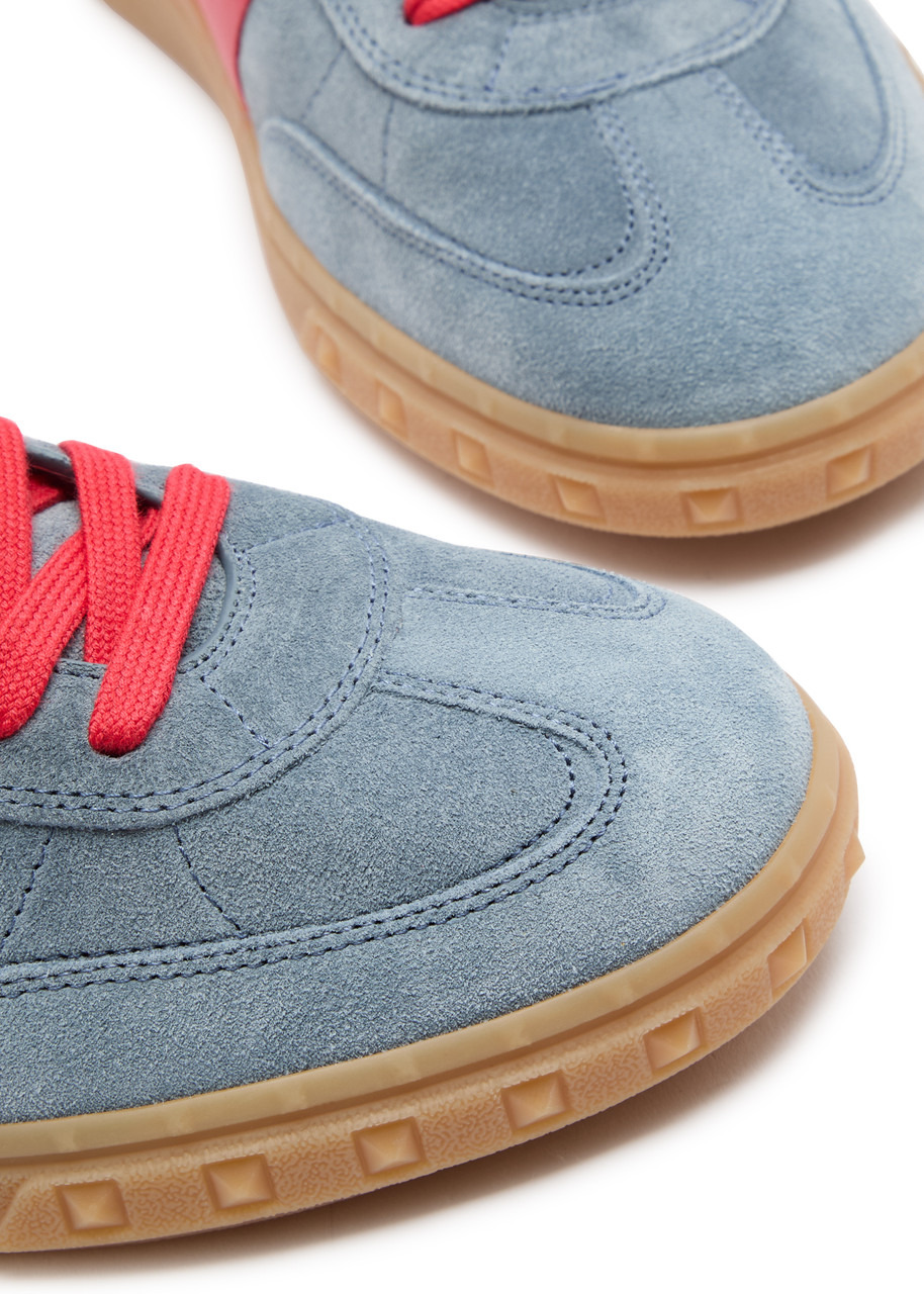 Valentino Garavani Upvillage Panelled Suede Sneakers - 3