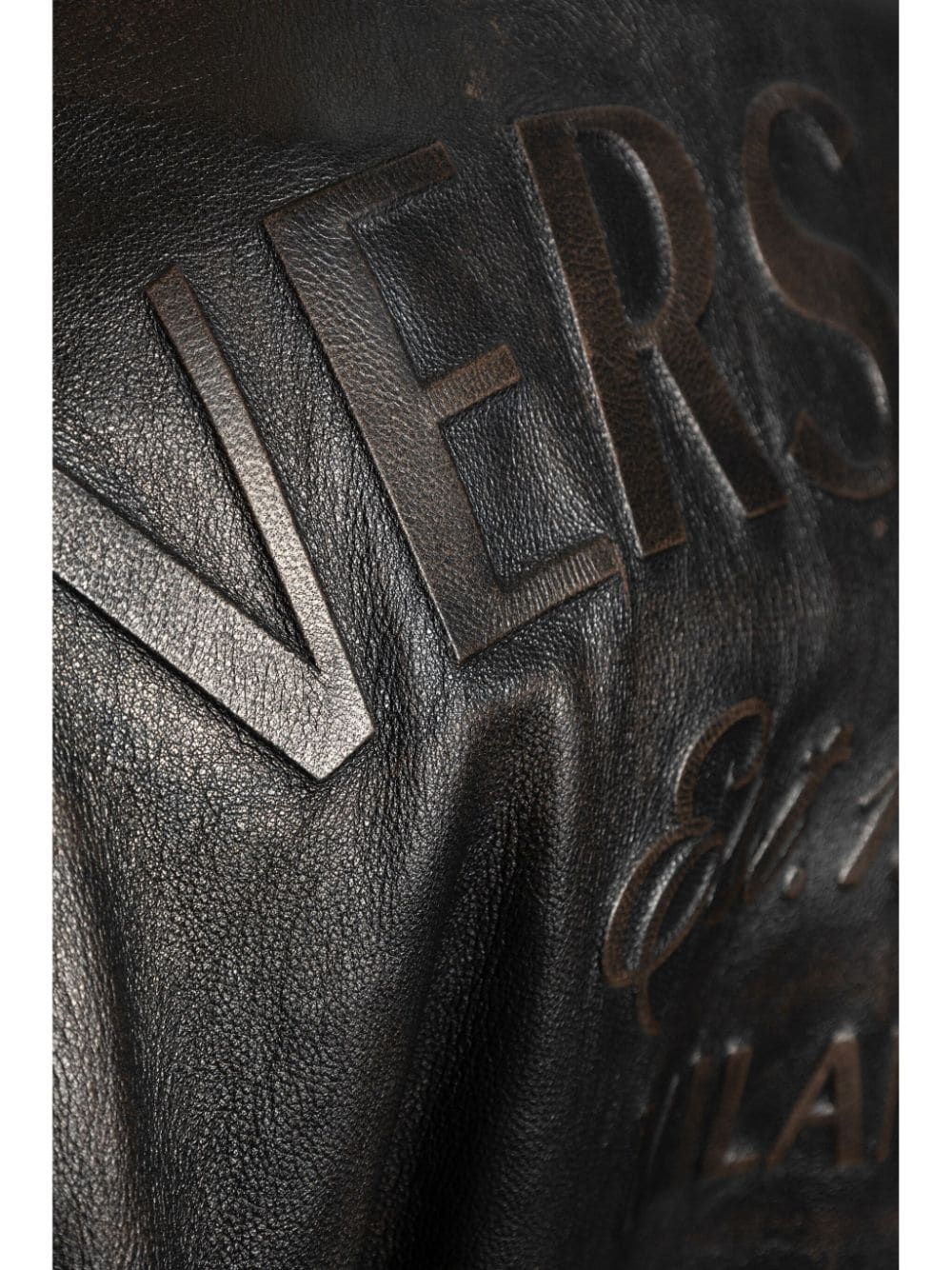 logo-debossed leather jacket - 5