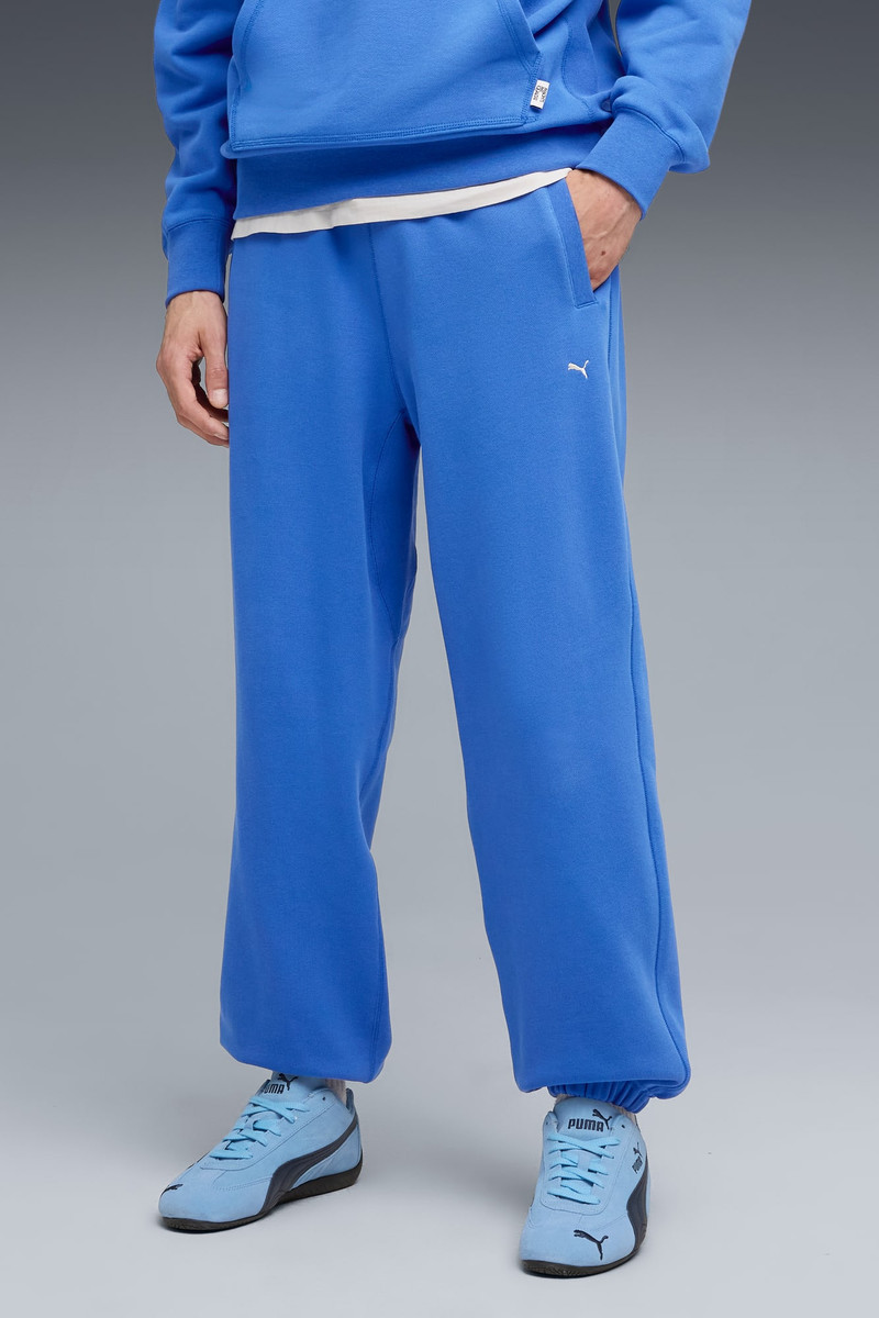 PUMA MMQ Men's Relaxed Sweatpants outlook
