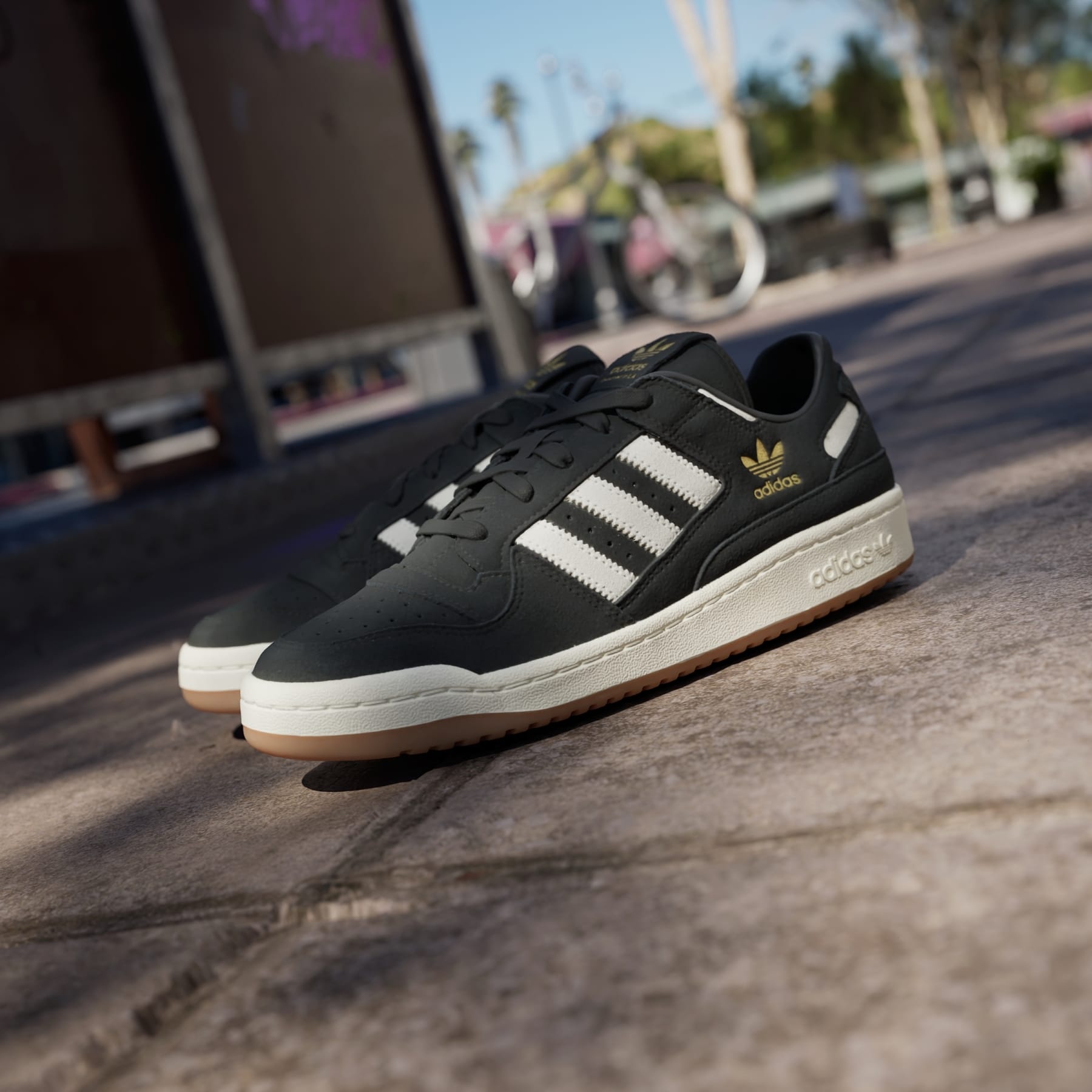 adidas Forum Low CL Shoes | REVERSIBLE