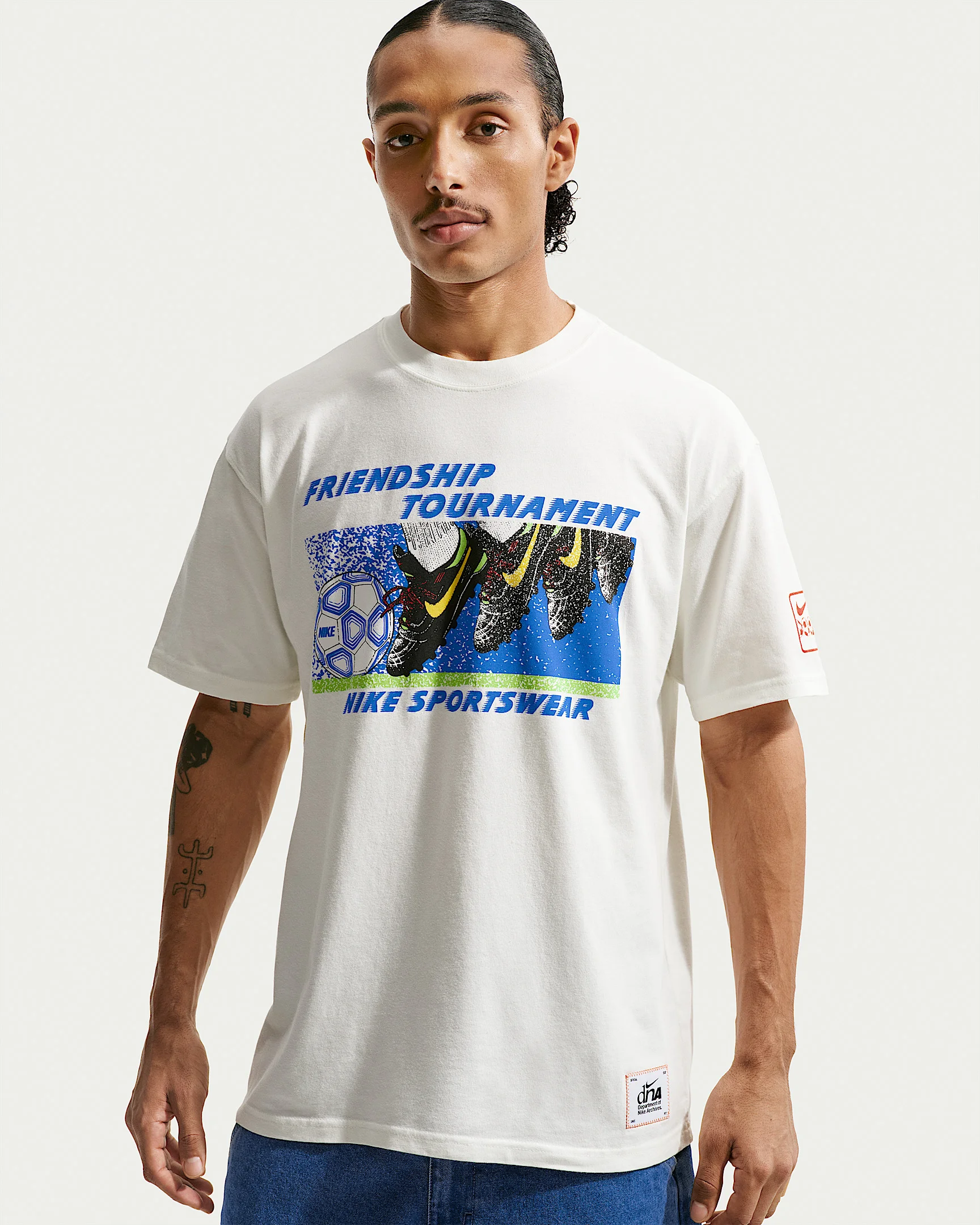 Nike Sportswear Men's T-Shirt - 1