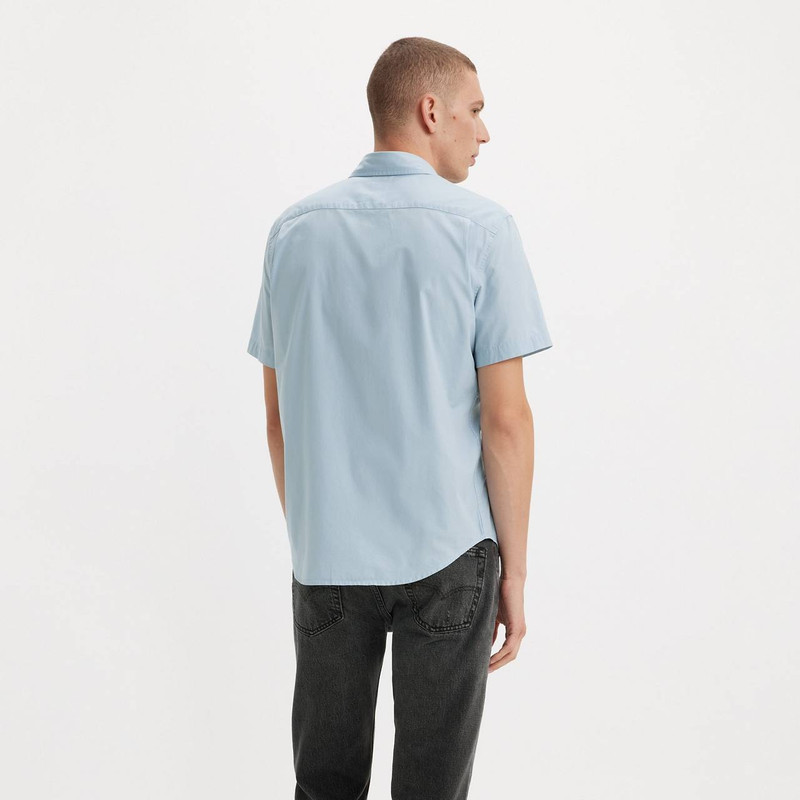Levi's SHORT SLEEVE CLASSIC ONE POCKET STANDARD FIT SHIRT outlook