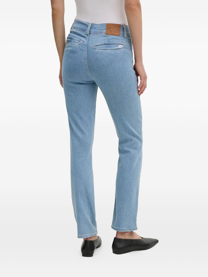 belt-loop jeans 3