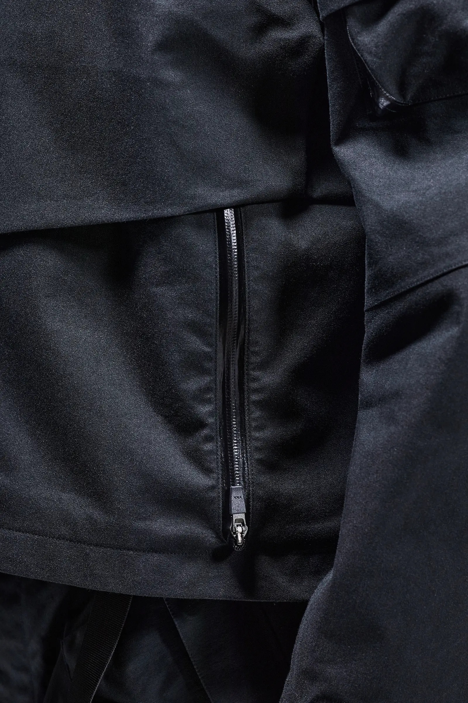 J1WB-BQ 3L Interops Jacket Black - 30