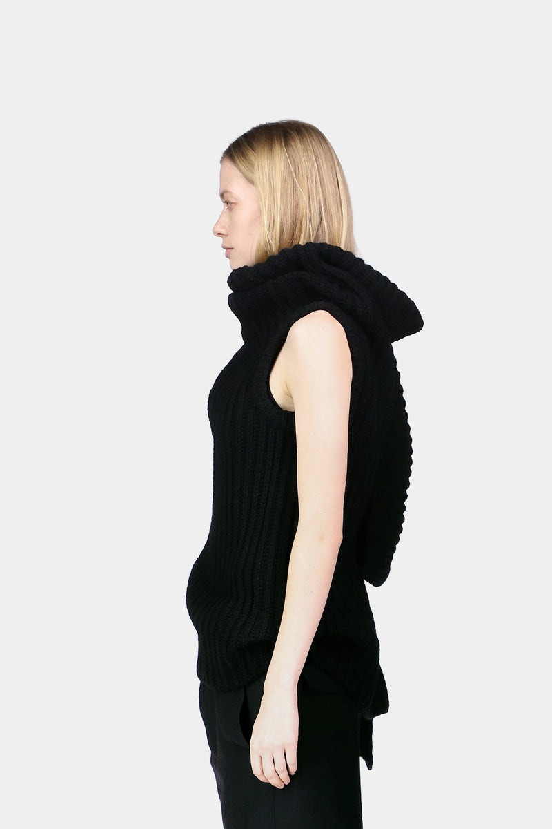 Chloe Knitted 3-Holes Top 3