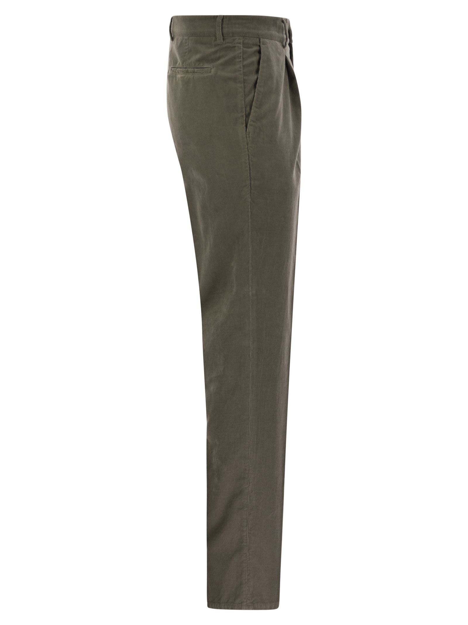 Brunello Cucinelli Men Leisure Fit Trousers In Garment Dyed Cotton Corduroy With Darts - 3
