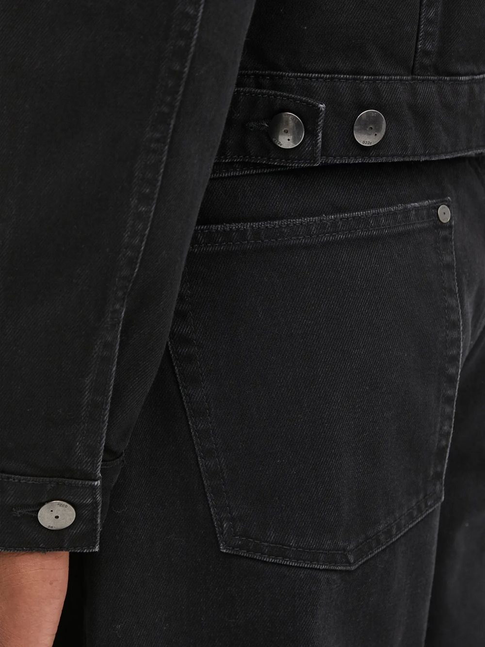 button-fastening denim jacket - 5
