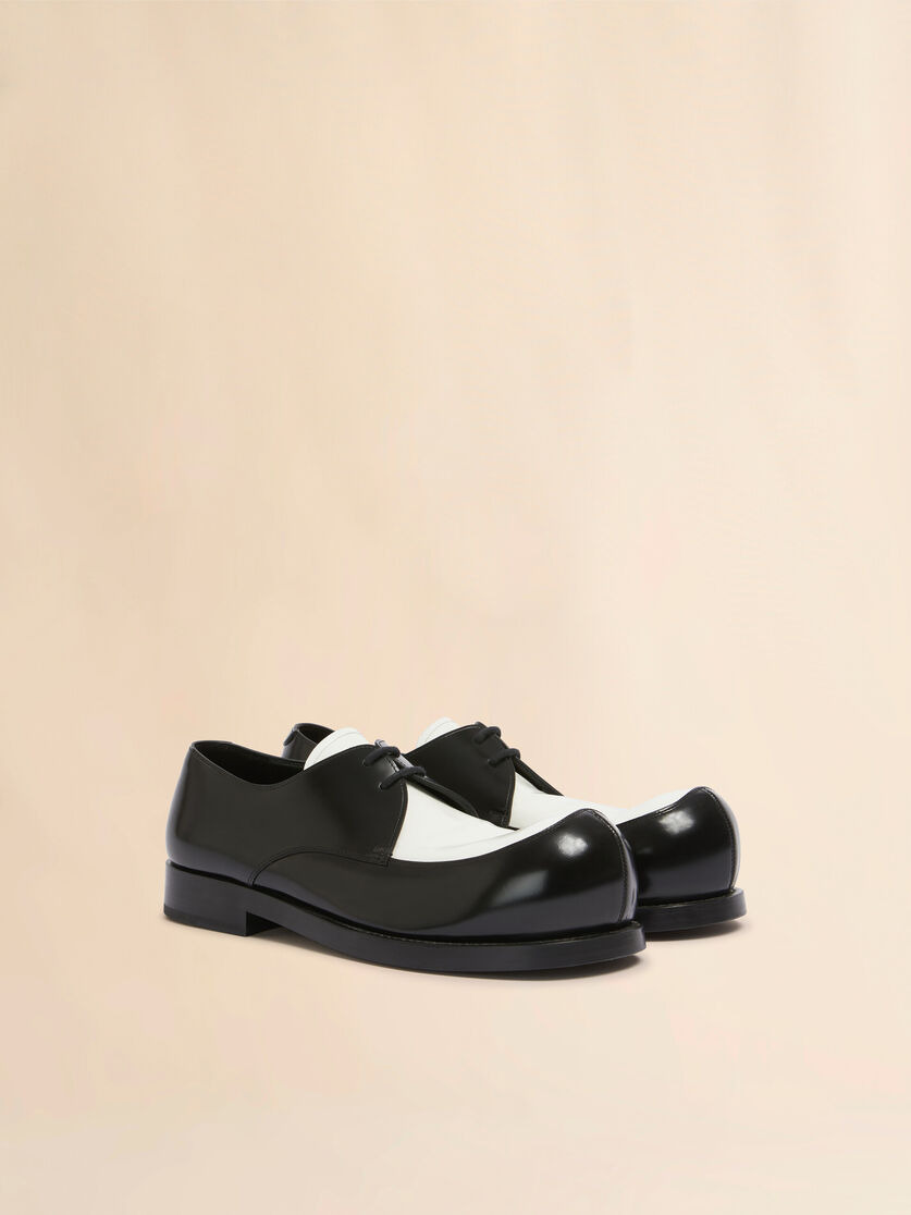 BLACK AND WHITE LEATHER NEW WAVE DERBY SHOE - 2