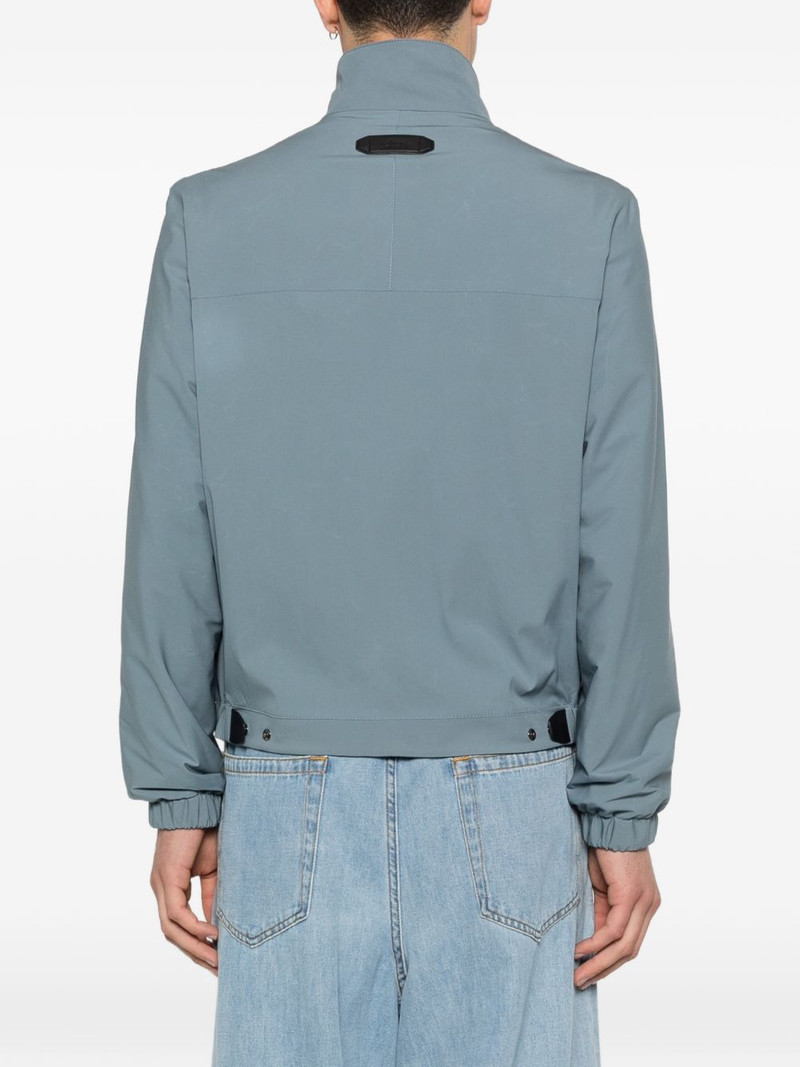 zip-fastening long-sleeve jacket 4