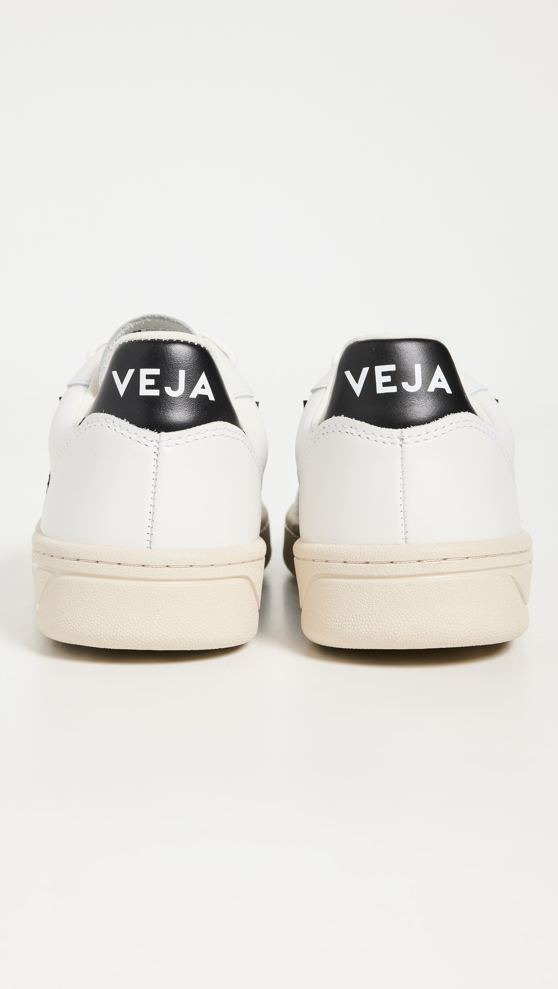 V-10 Lace Up Sneakers - 3