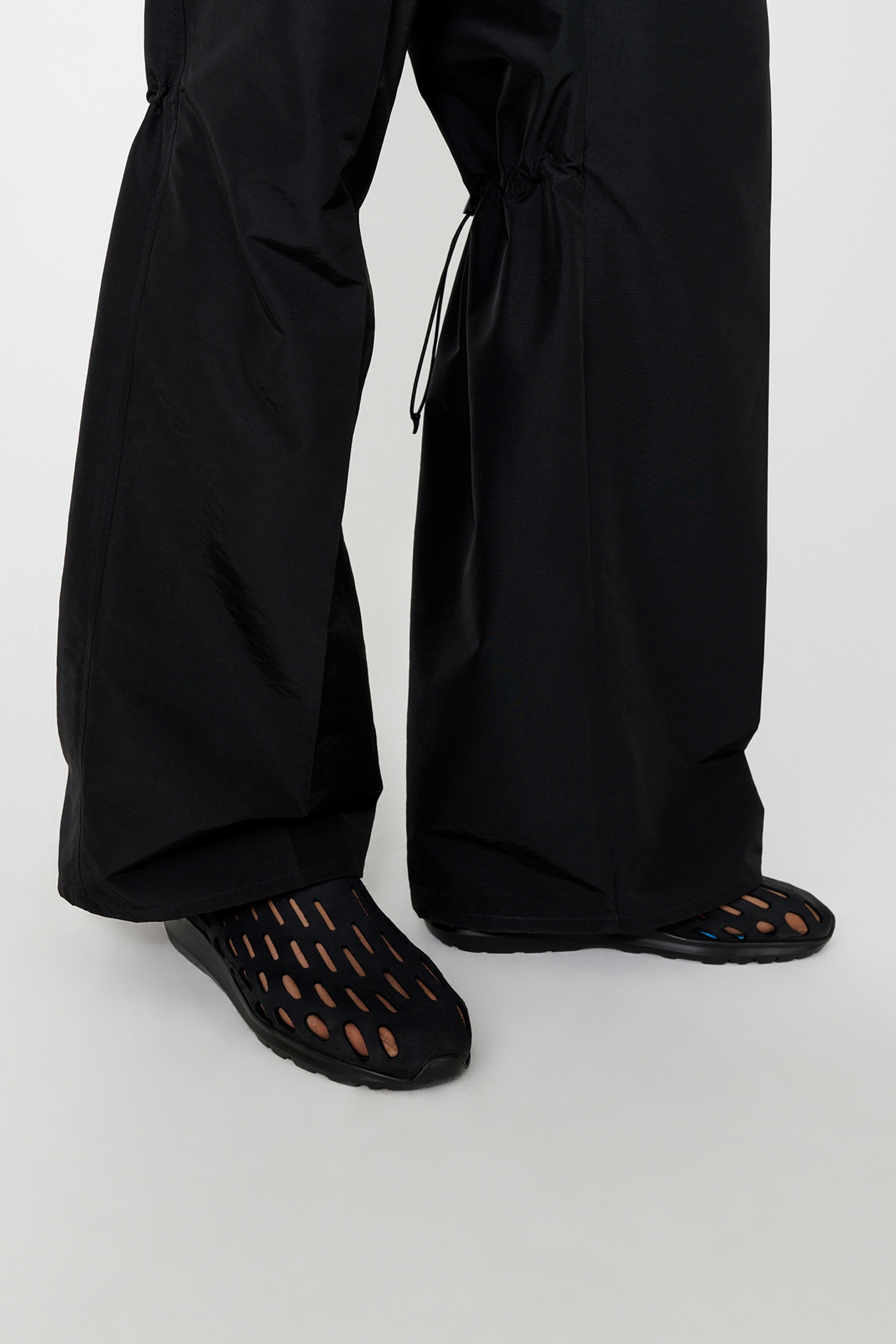 ★OUR LEGACY★ STRAINER スリッポン ストレイナー シューズ Our Legacy STRAINER LEATHER Shoes - BLACK | Garmentory