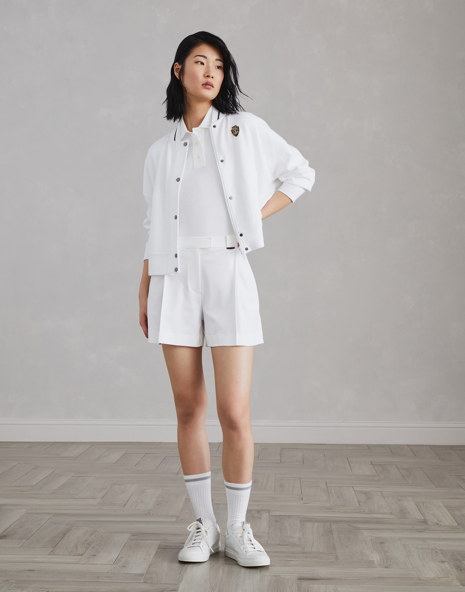 Cotton interlock shorts with shiny tab - 4