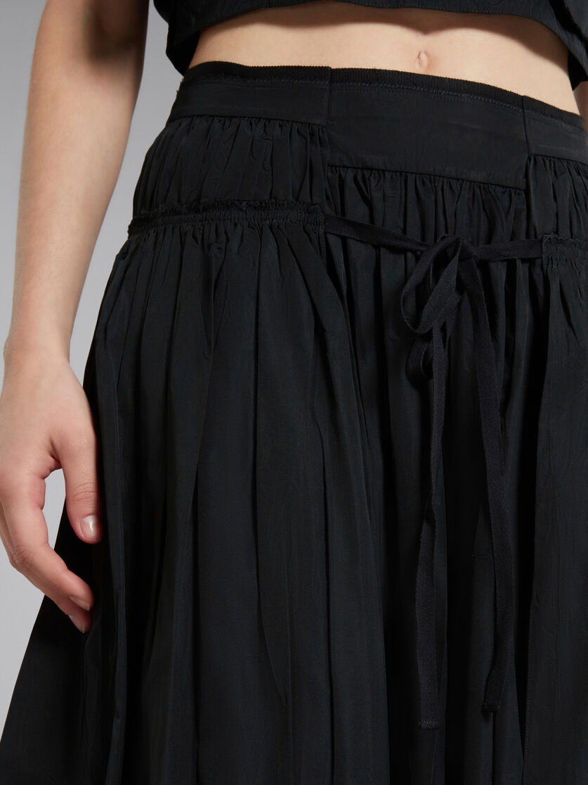 BLACK TAFFETA SKIRT WITH BALLOON SILHOUETTE - 4